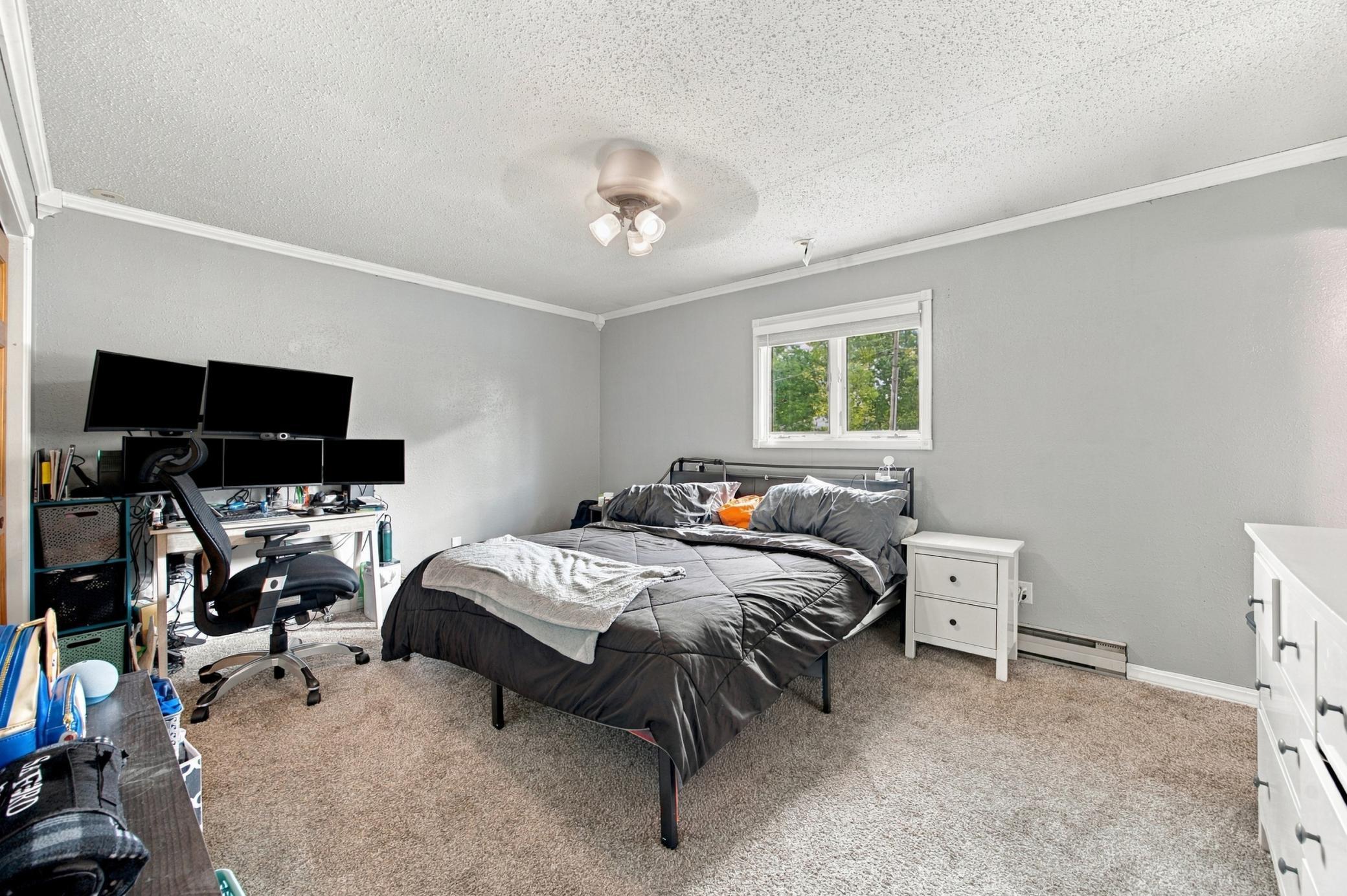 1977 single family home for sale at 1317 Loring Avenue in Detroit Lakes, MN — 4 bed, 3 bath (photo 14 of 35)