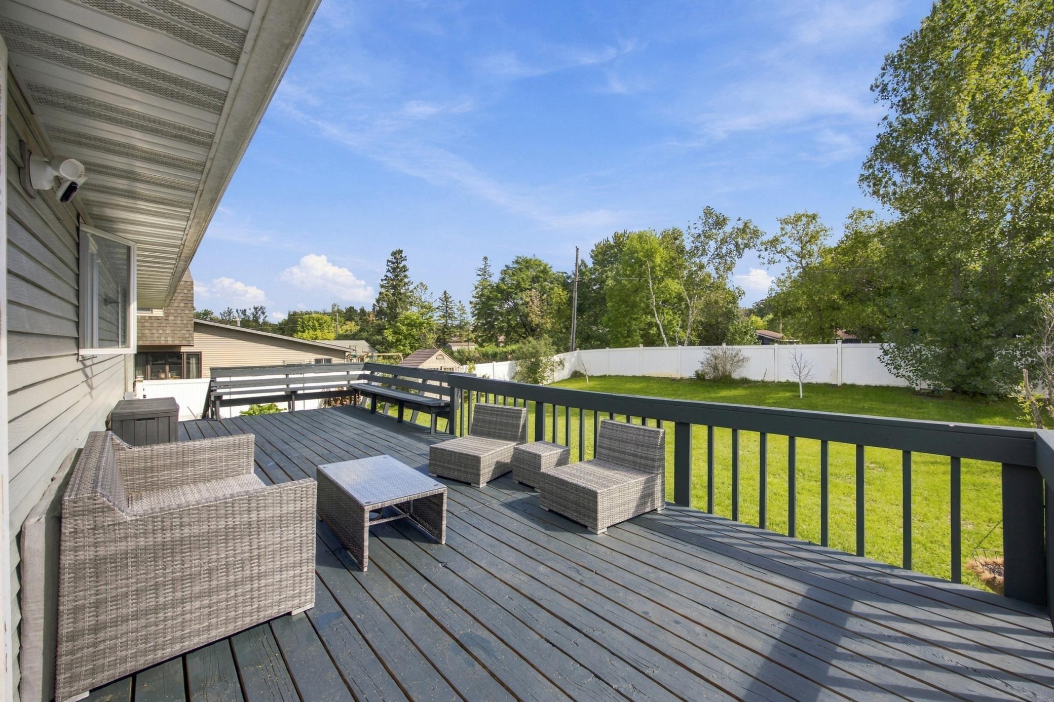 1977 single family home for sale at 1317 Loring Avenue in Detroit Lakes, MN — 4 bed, 3 bath (photo 24 of 35)