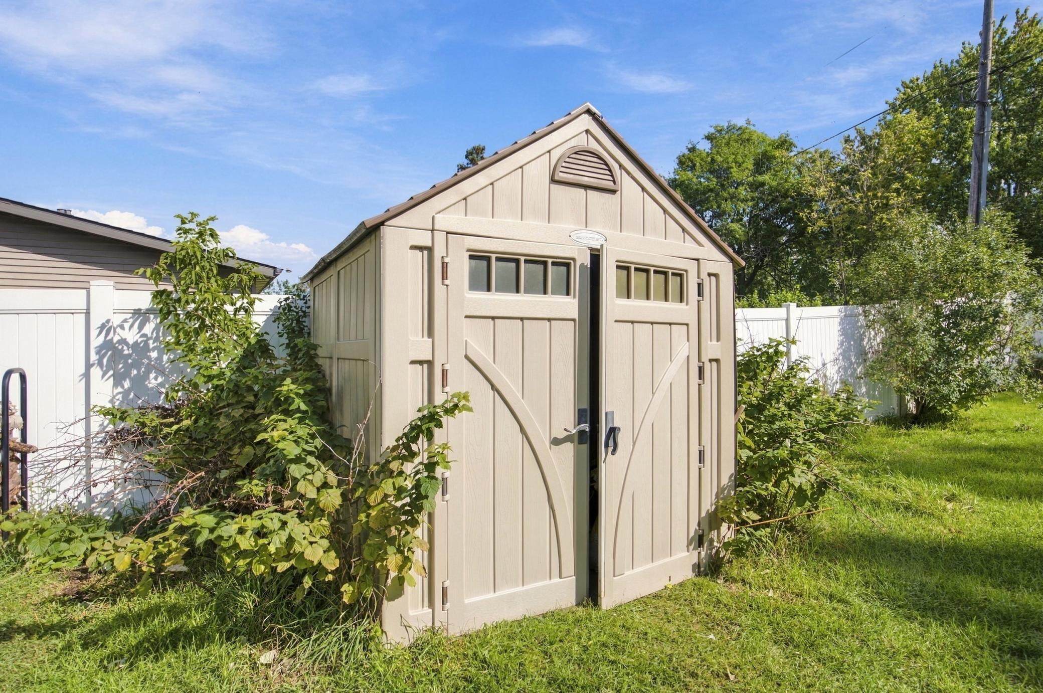 1977 single family home for sale at 1317 Loring Avenue in Detroit Lakes, MN — 4 bed, 3 bath (photo 28 of 35)