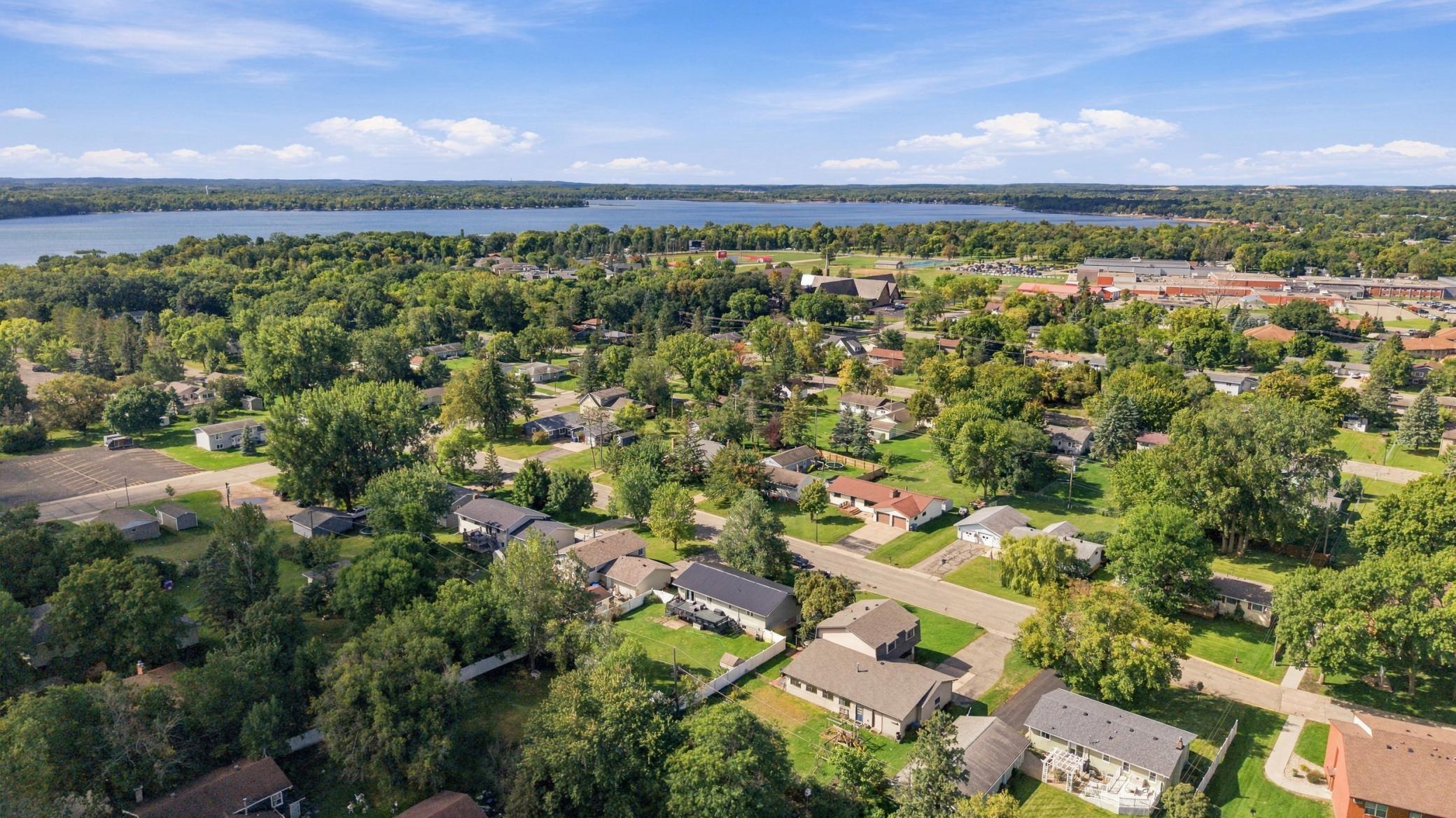 1977 single family home for sale at 1317 Loring Avenue in Detroit Lakes, MN — 4 bed, 3 bath (photo 33 of 35)