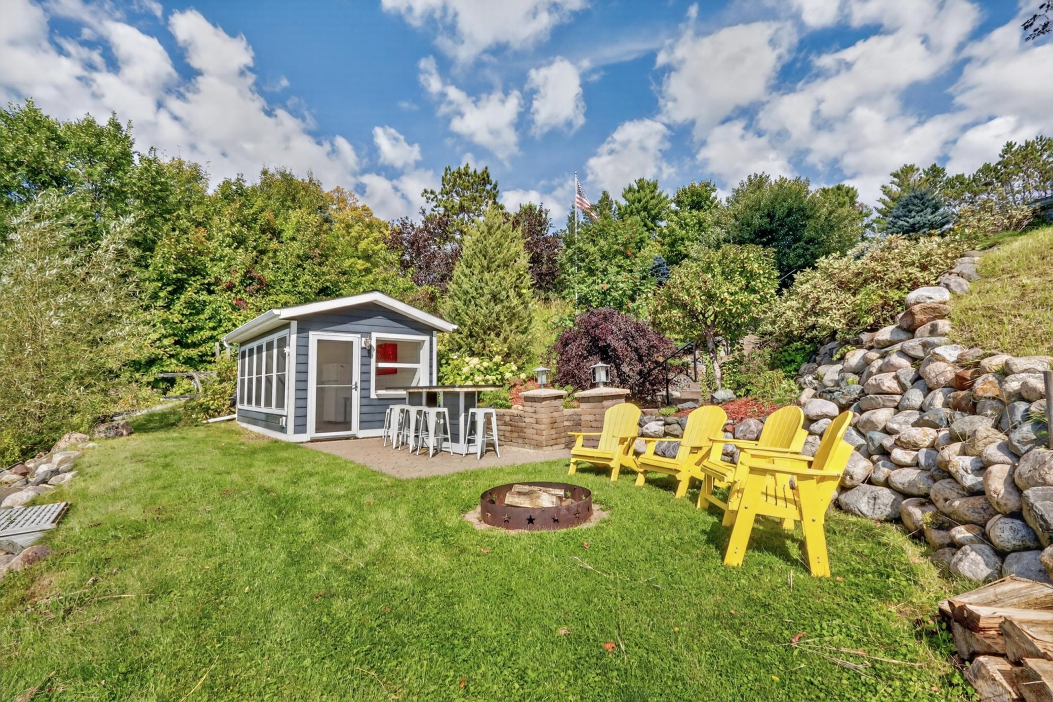 1973 single family home for sale at 31831 Sunny Beach Road in Grand Rapids, MN — 4 bed, 4 bath (photo 14 of 61)