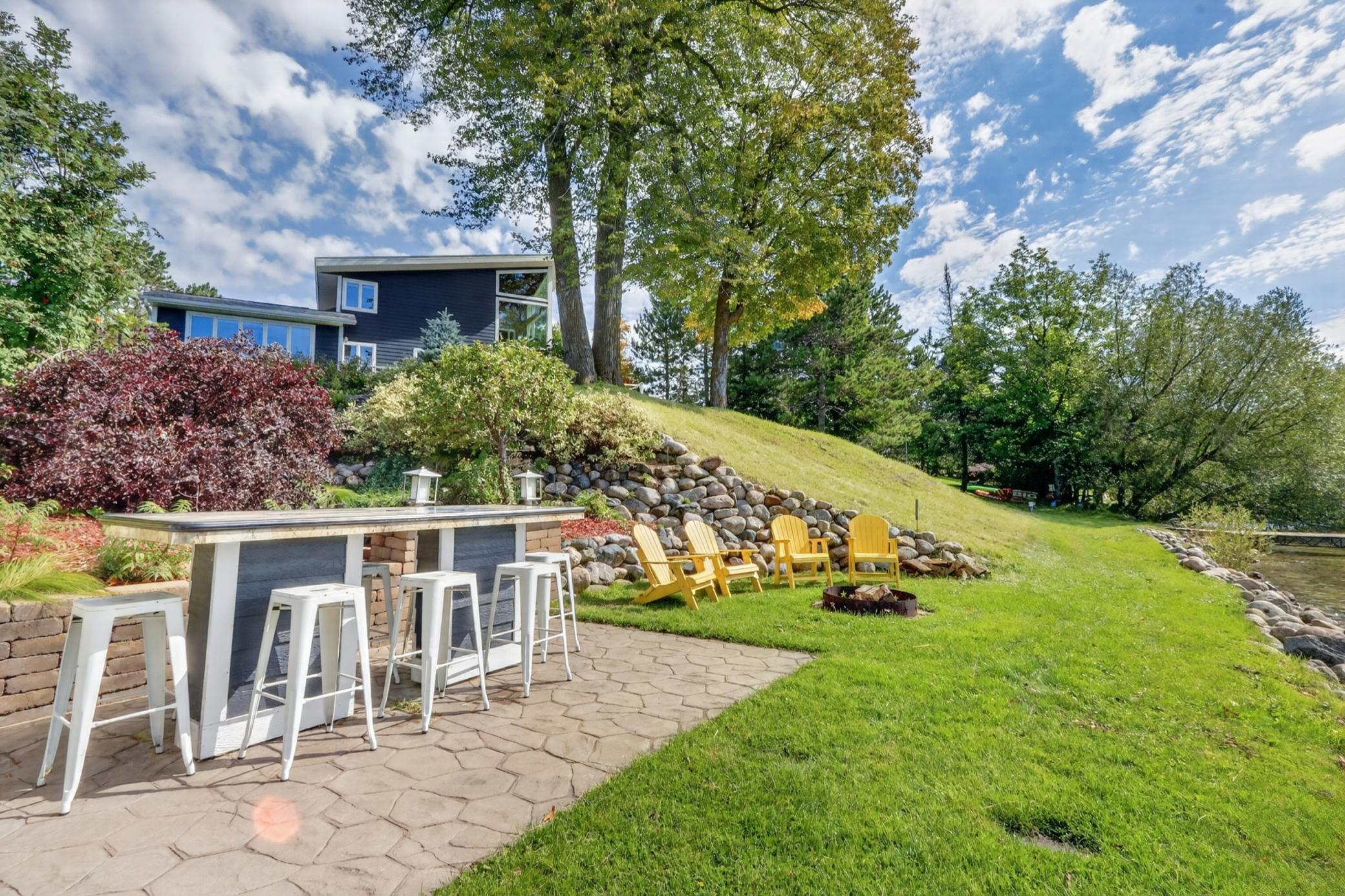 1973 single family home for sale at 31831 Sunny Beach Road in Grand Rapids, MN — 4 bed, 4 bath (photo 15 of 61)