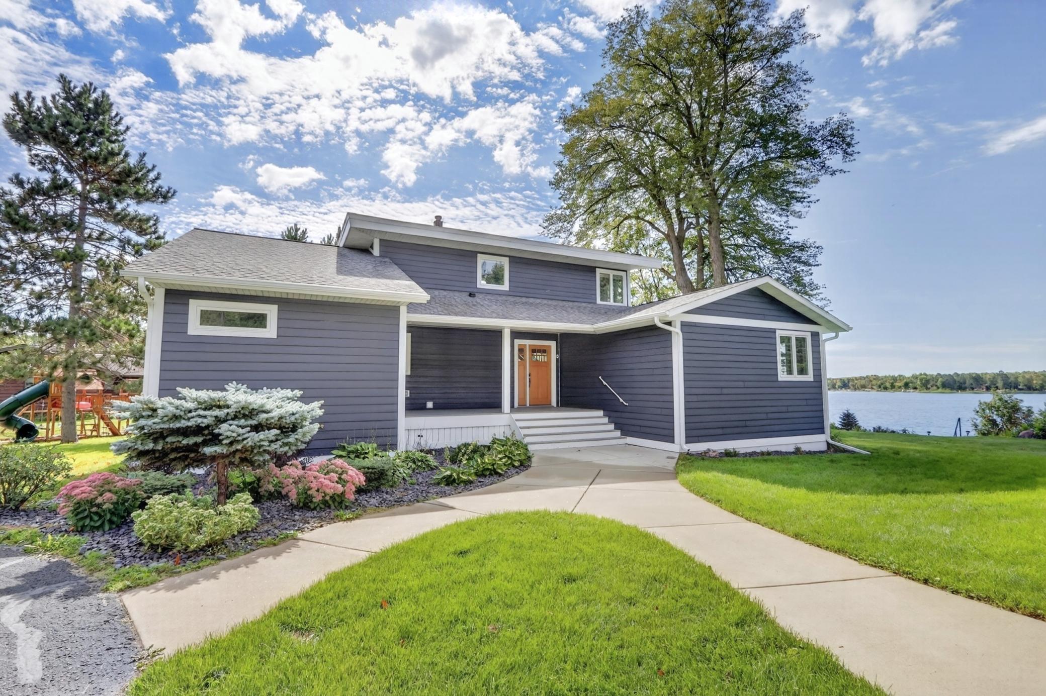 1973 single family home for sale at 31831 Sunny Beach Road in Grand Rapids, MN — 4 bed, 4 bath (photo 21 of 61)