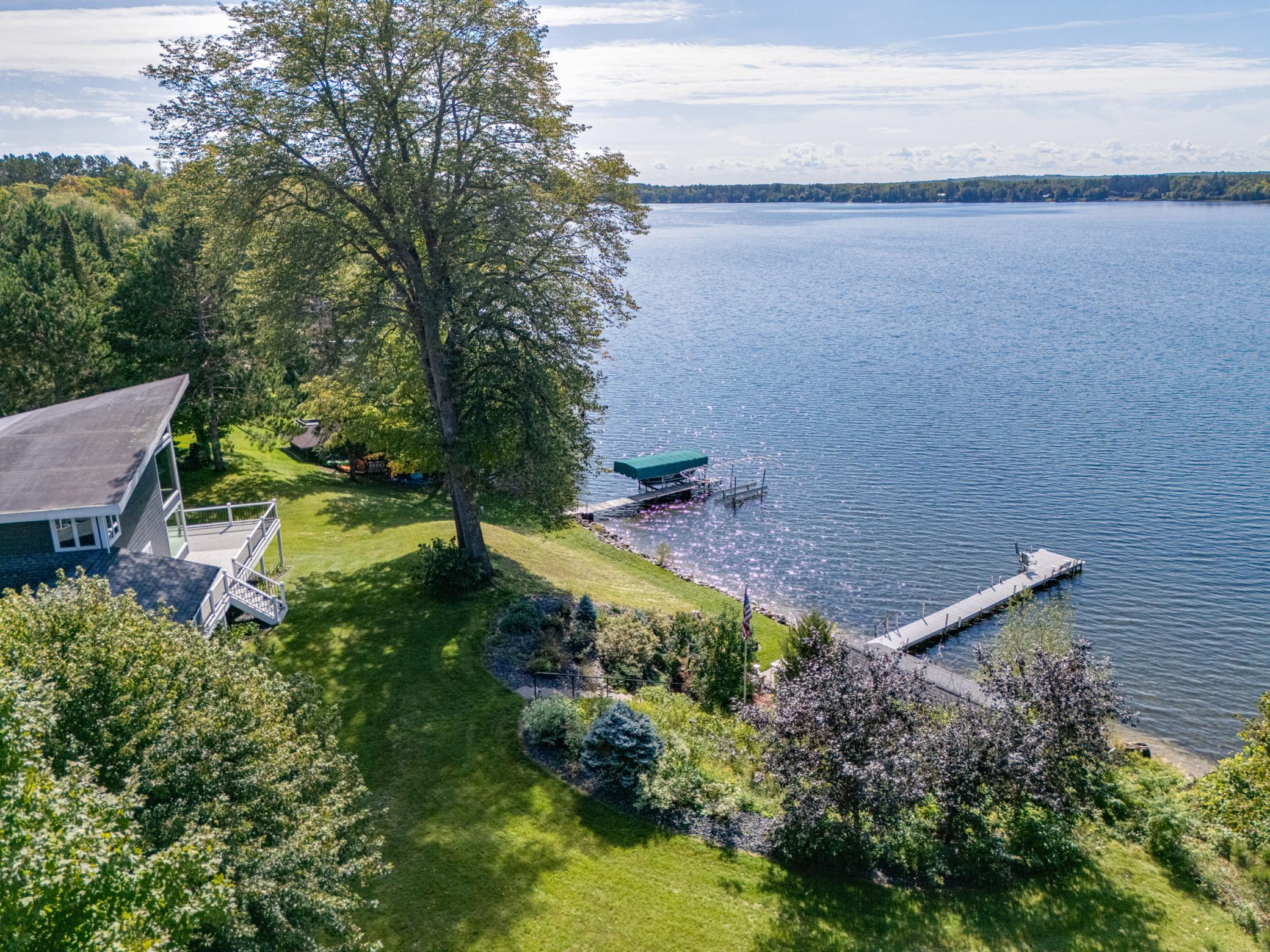 1973 single family home for sale at 31831 Sunny Beach Road in Grand Rapids, MN — 4 bed, 4 bath (photo 6 of 61)
