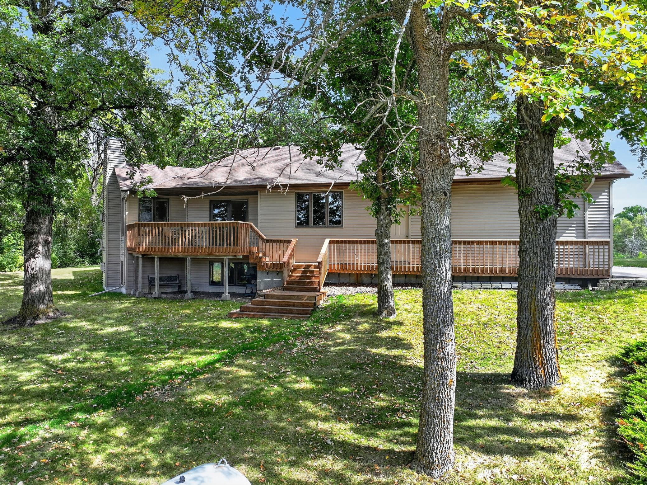 1995 single family home for sale at 10070 County Road 16 NW in Brandon, MN — 5 bed, 3 bath (photo 2 of 70)