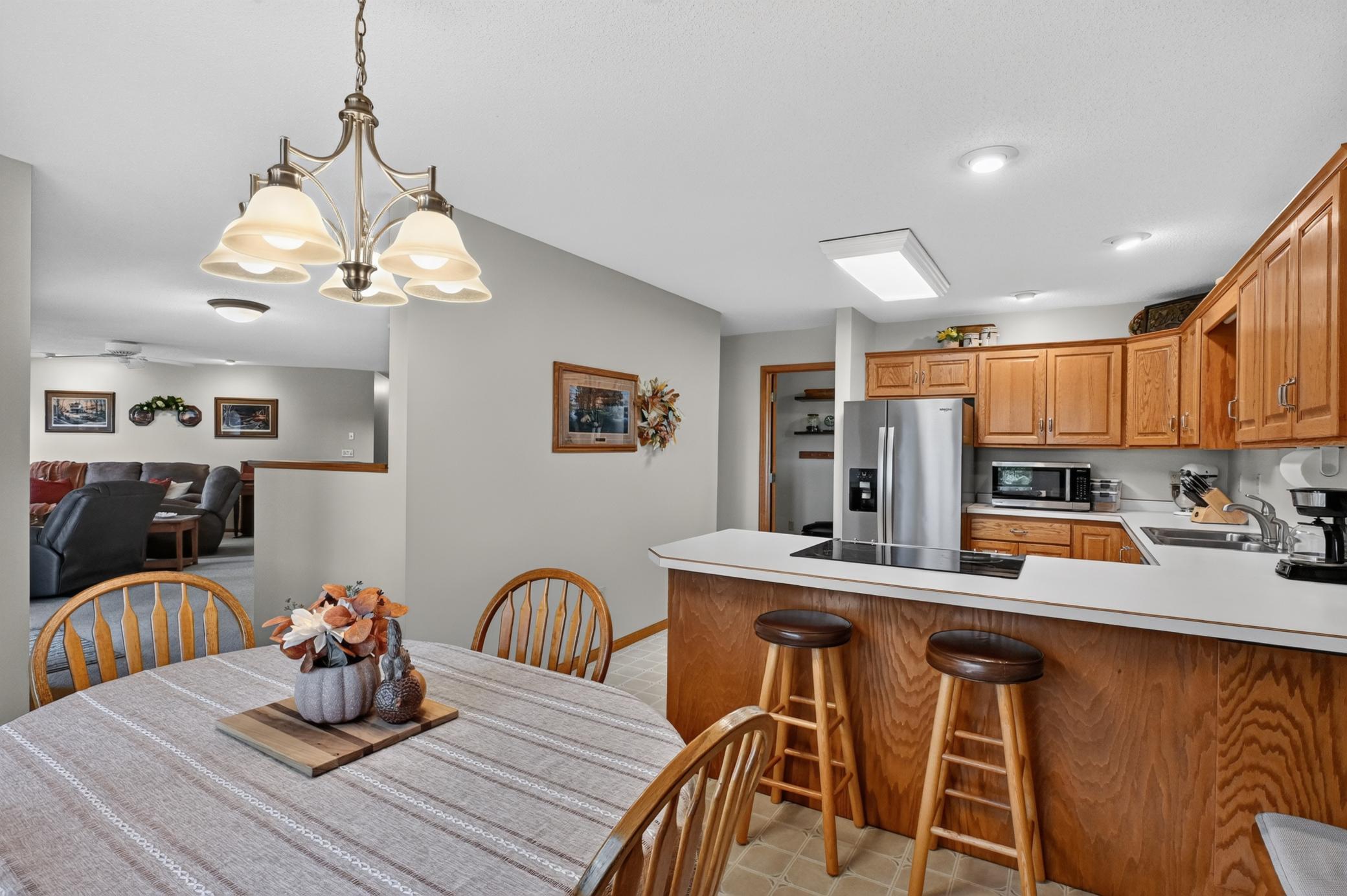 1995 single family home for sale at 10070 County Road 16 NW in Brandon, MN — 5 bed, 3 bath (photo 13 of 70)