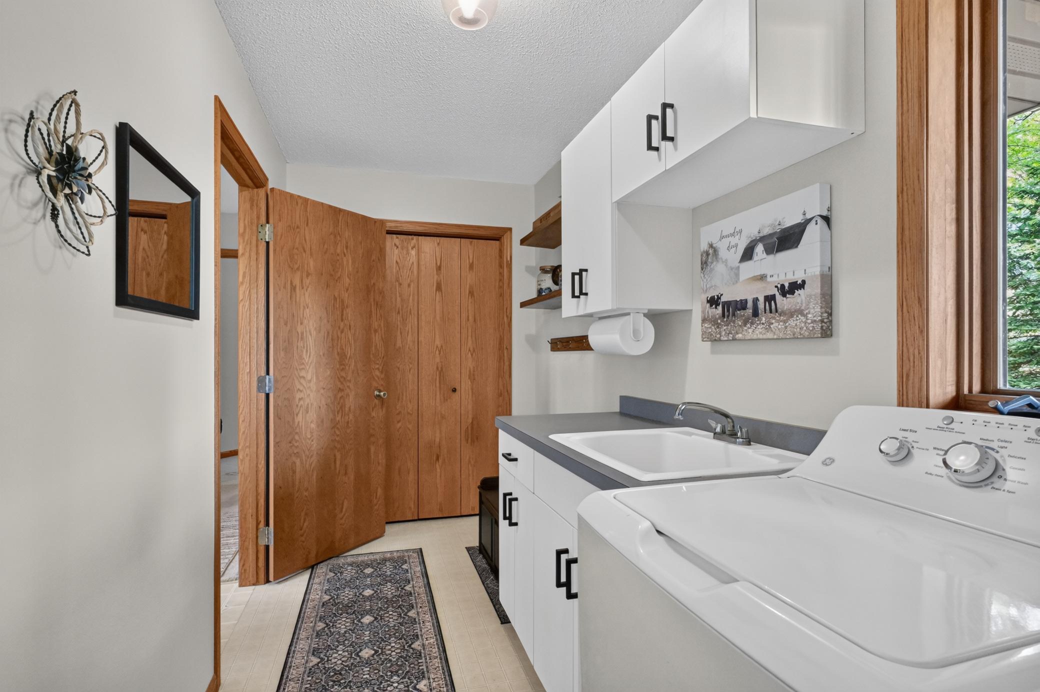 1995 single family home for sale at 10070 County Road 16 NW in Brandon, MN — 5 bed, 3 bath (photo 17 of 70)