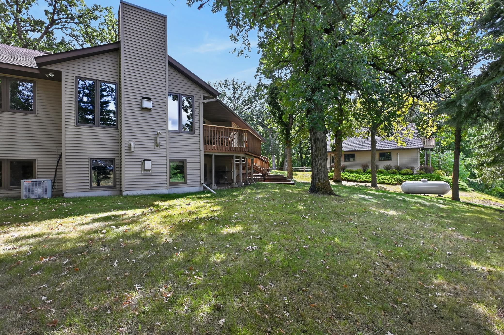 1995 single family home for sale at 10070 County Road 16 NW in Brandon, MN — 5 bed, 3 bath (photo 3 of 70)