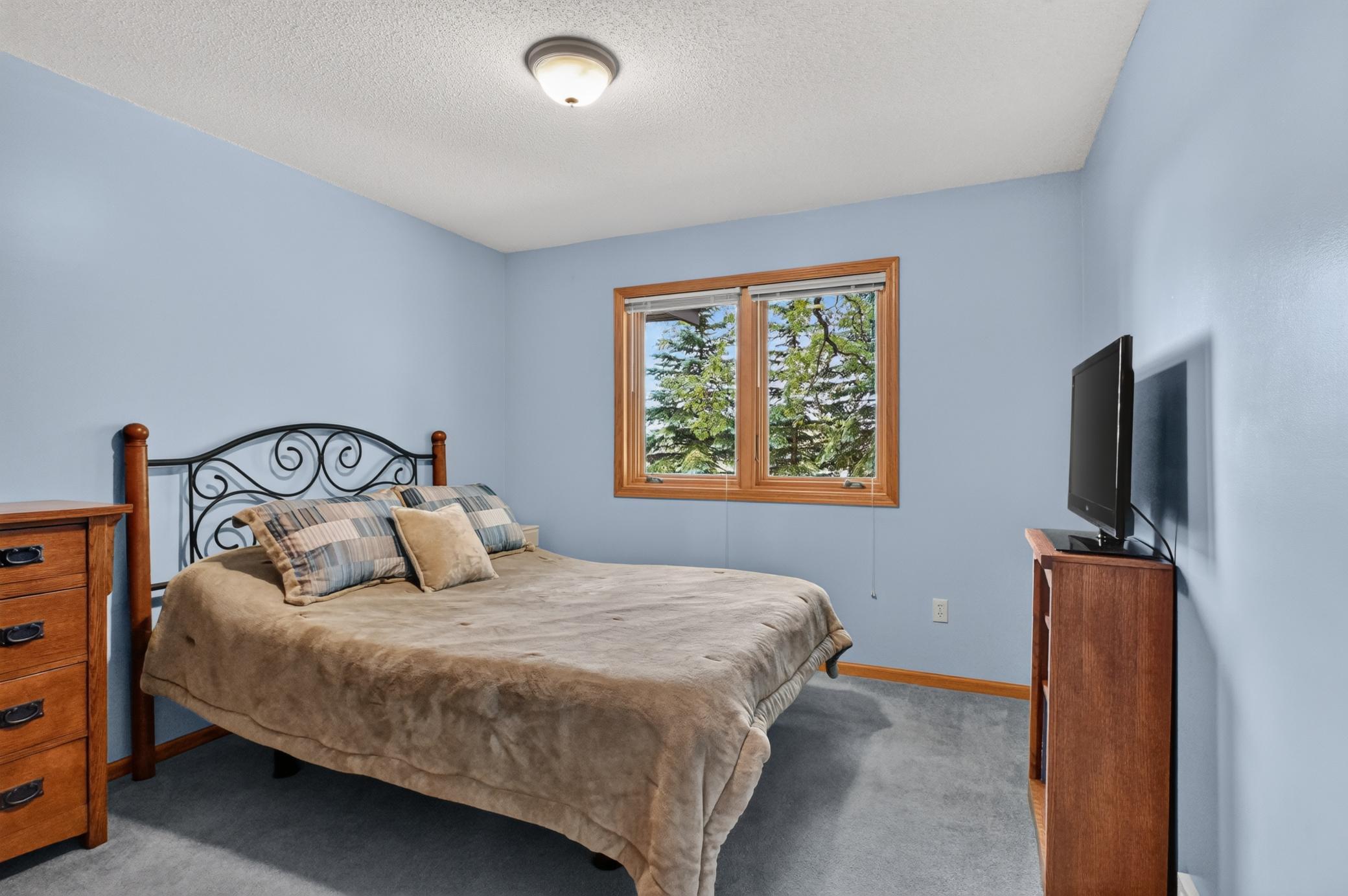 1995 single family home for sale at 10070 County Road 16 NW in Brandon, MN — 5 bed, 3 bath (photo 21 of 70)