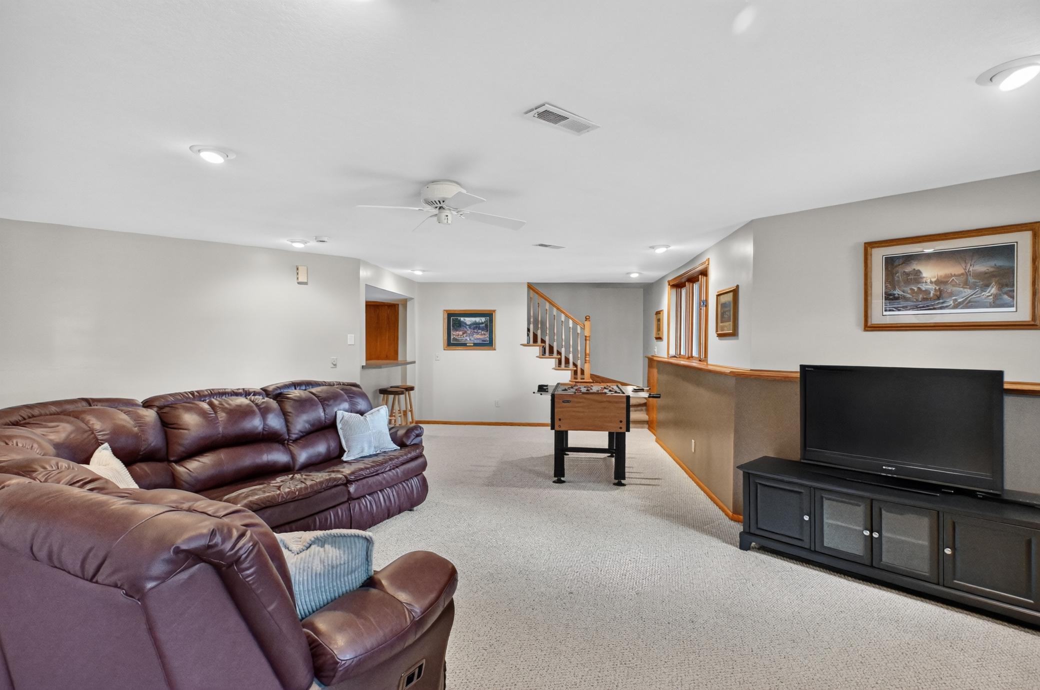 1995 single family home for sale at 10070 County Road 16 NW in Brandon, MN — 5 bed, 3 bath (photo 29 of 70)