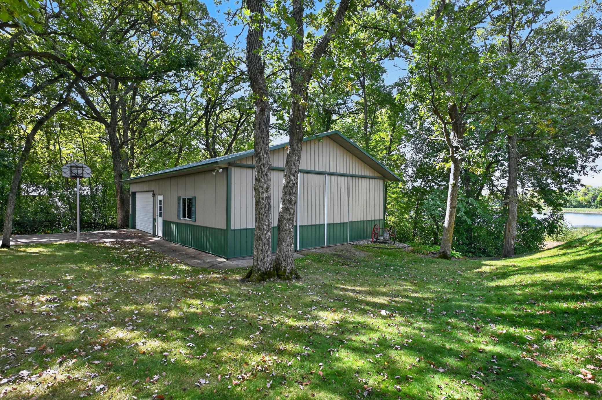 1995 single family home for sale at 10070 County Road 16 NW in Brandon, MN — 5 bed, 3 bath (photo 53 of 70)