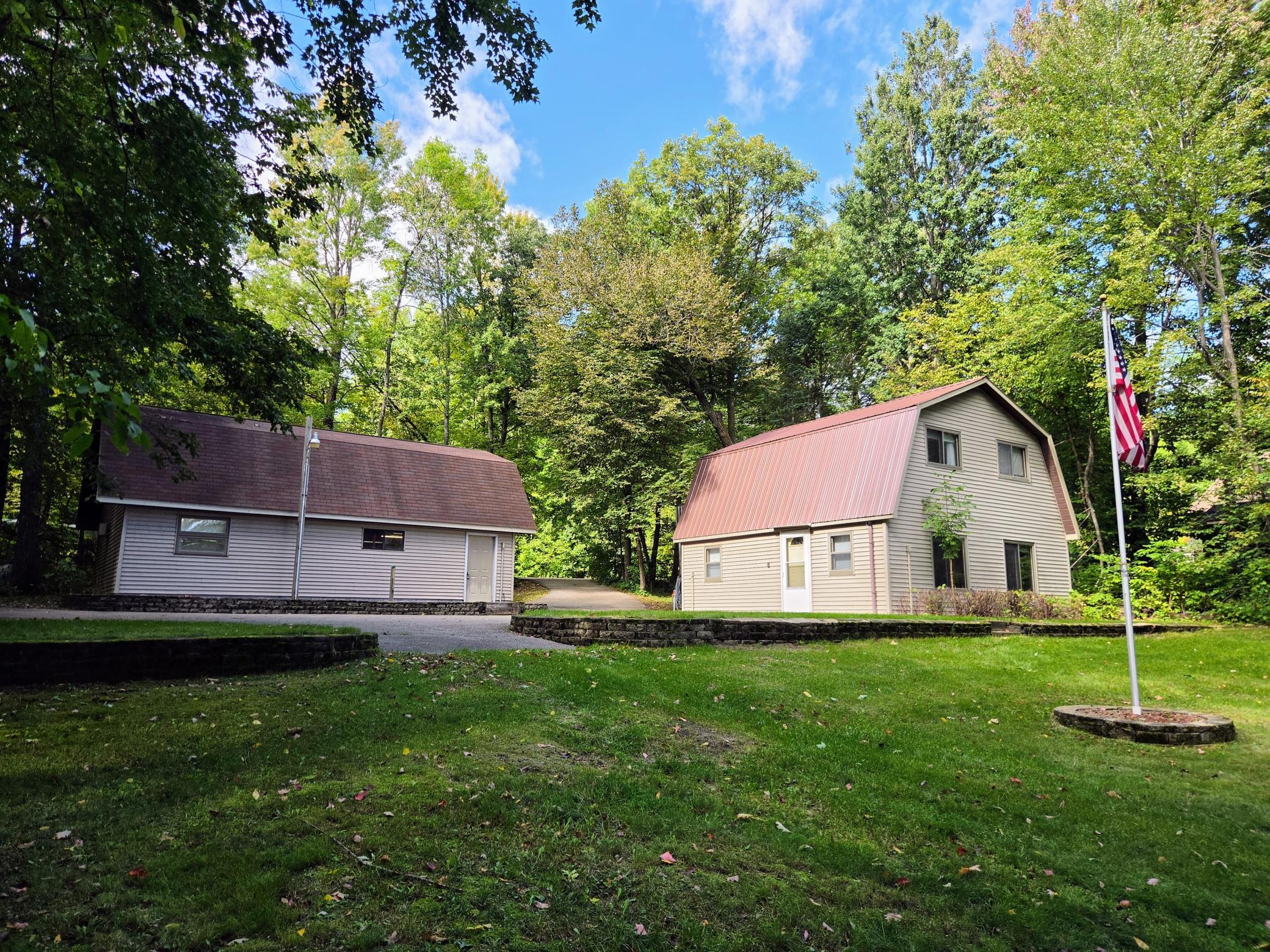 1984 single family home for sale at 17611 Emerald Drive in Fifty Lakes, MN — 2 bed, 2 bath