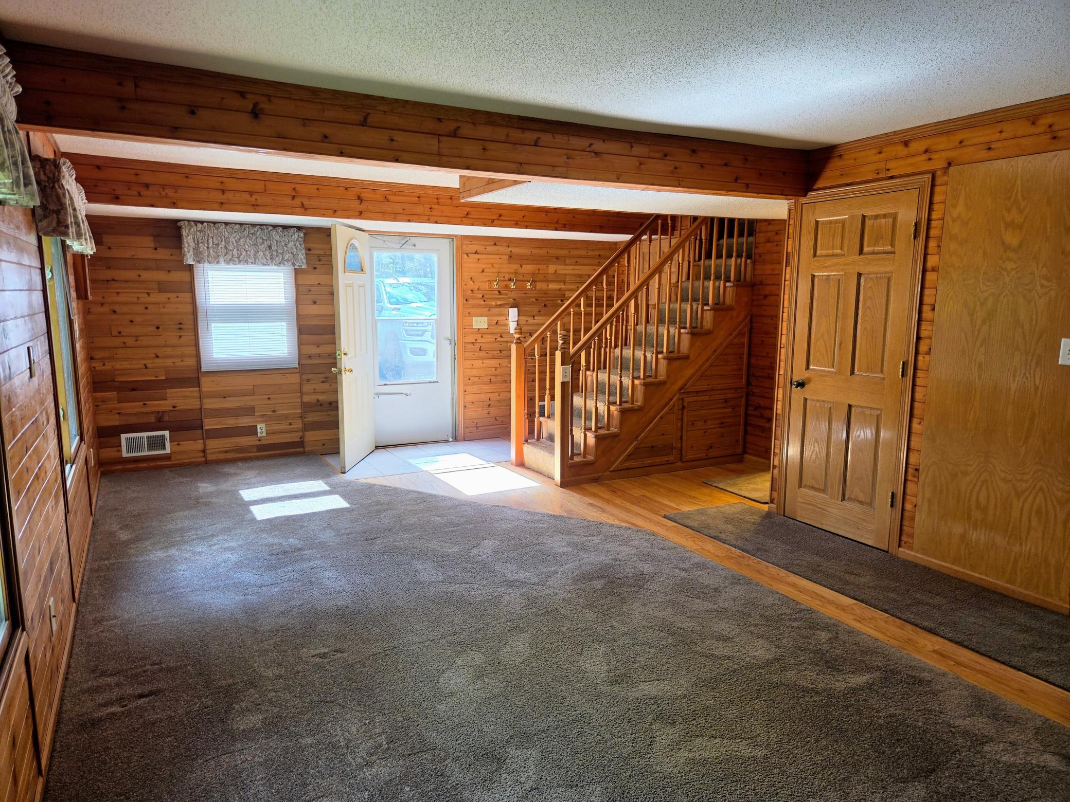 1984 single family home for sale at 17611 Emerald Drive in Fifty Lakes, MN — 2 bed, 2 bath (photo 14 of 32)