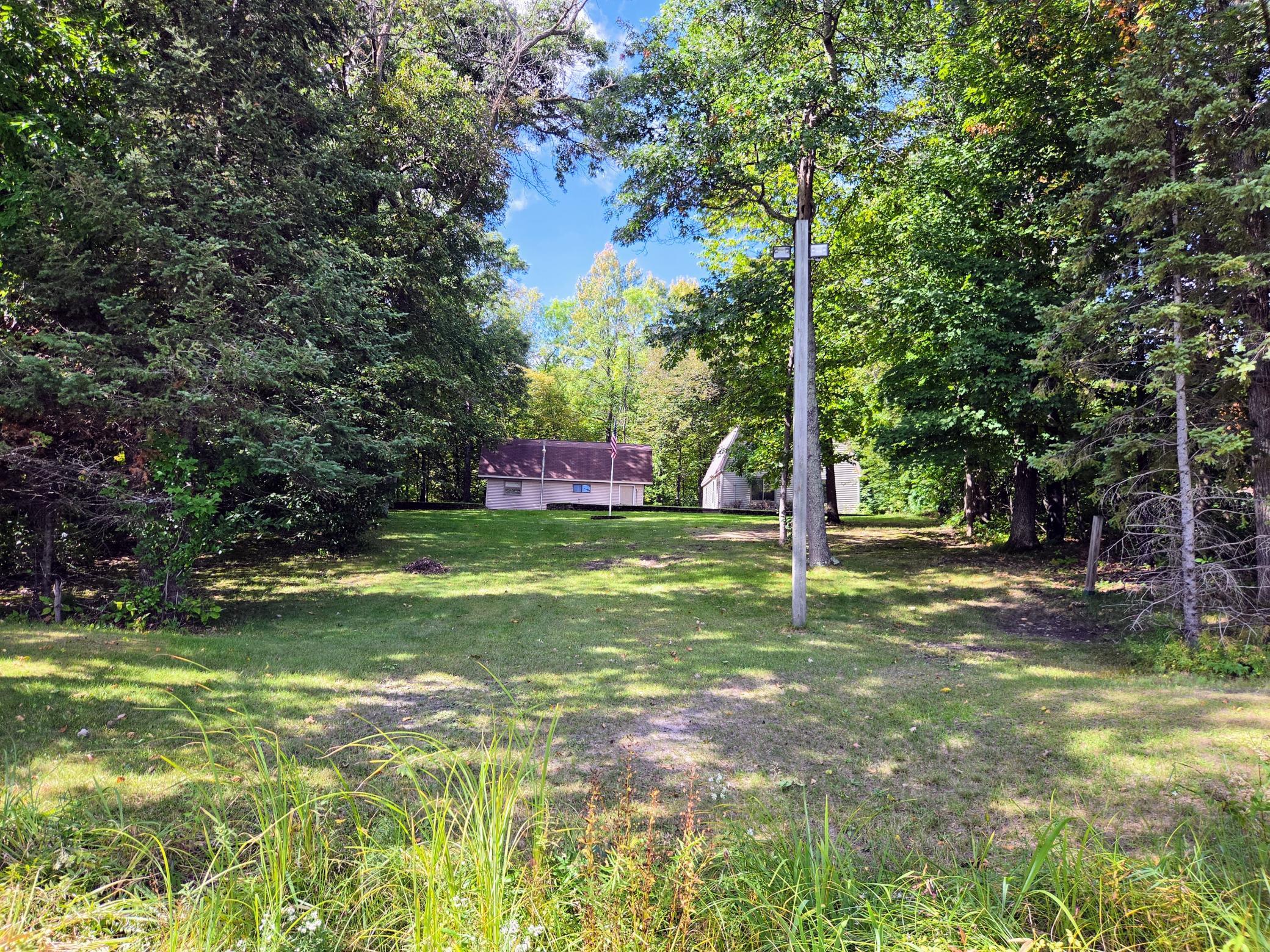 1984 single family home for sale at 17611 Emerald Drive in Fifty Lakes, MN — 2 bed, 2 bath (photo 7 of 32)