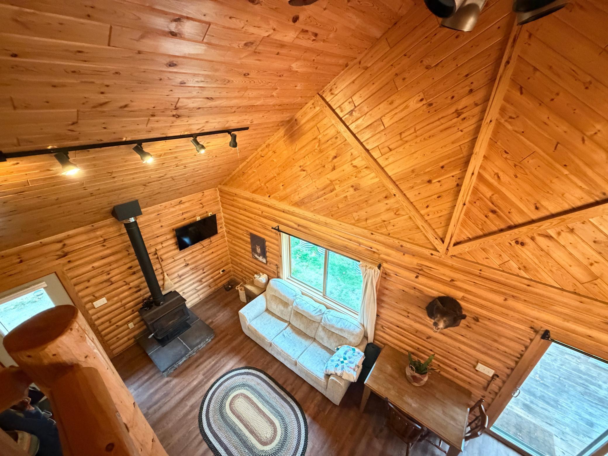 2007 single family home for sale at 10871 260th Street in Park Rapids, MN — 3 bed, 1 bath (photo 11 of 49)