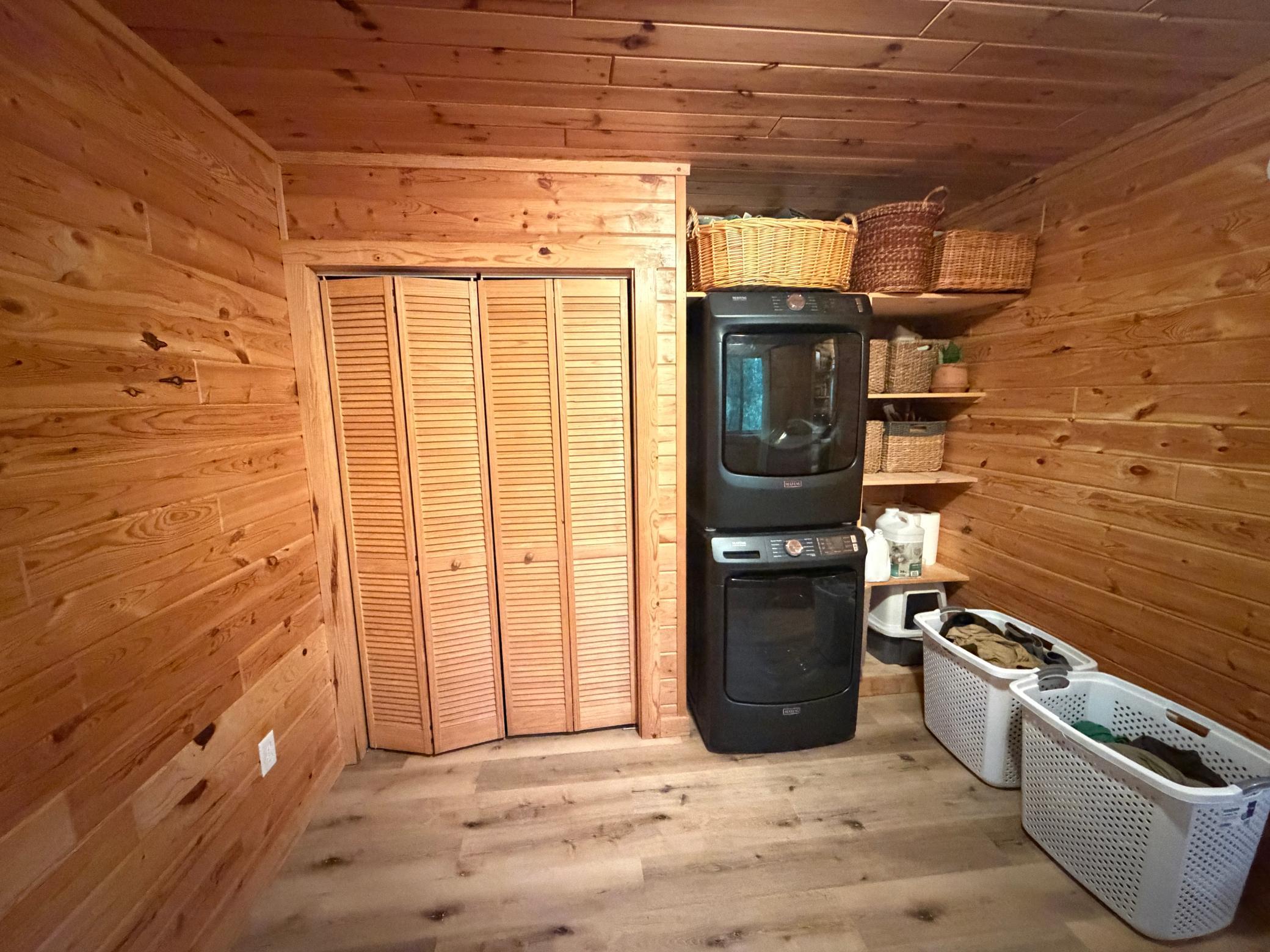 2007 single family home for sale at 10871 260th Street in Park Rapids, MN — 3 bed, 1 bath (photo 25 of 49)