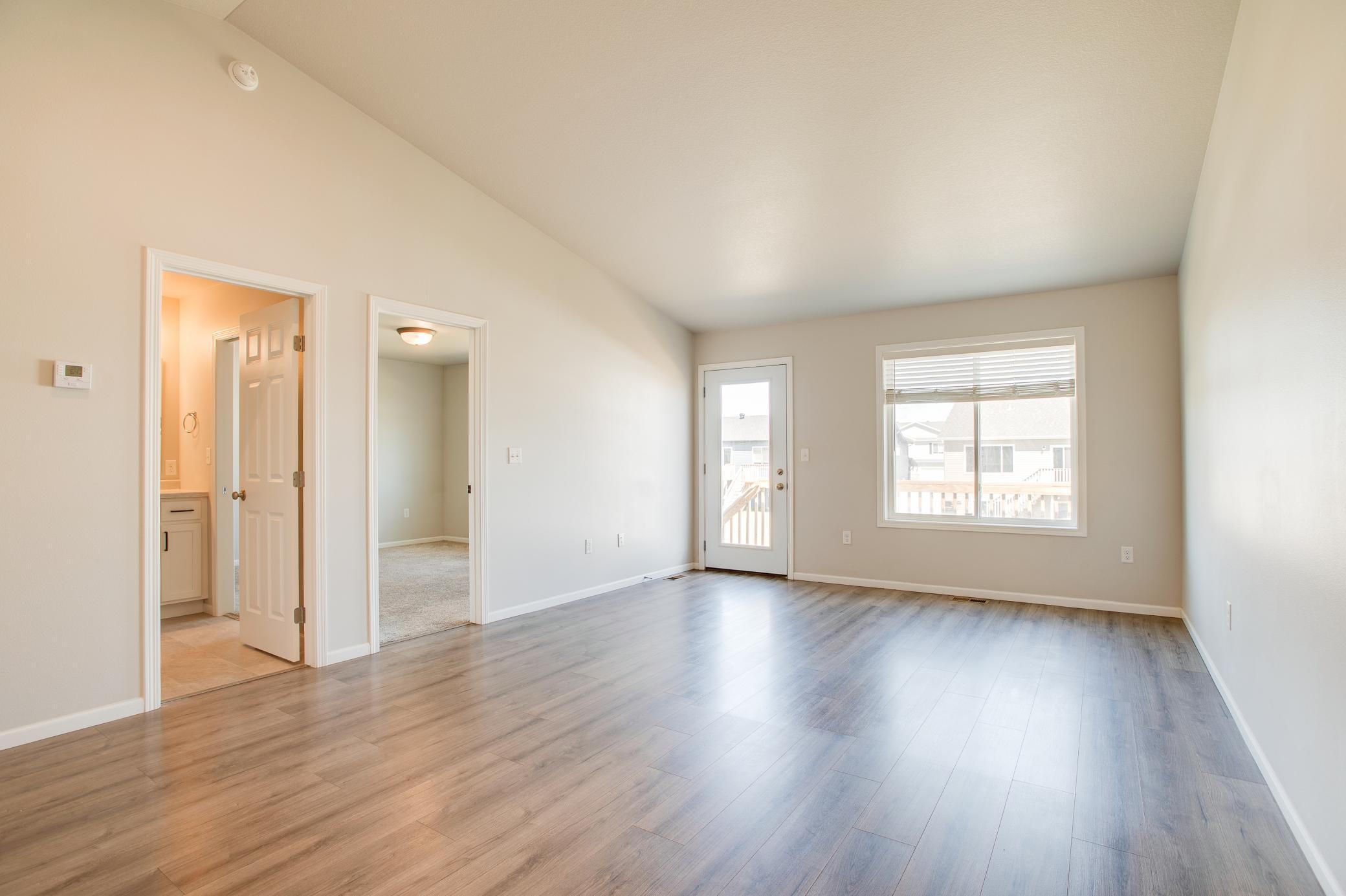 2023 twin home for sale at 1453 69th Avenue S in Fargo, ND — 3 bed, 2 bath (photo 15 of 35)