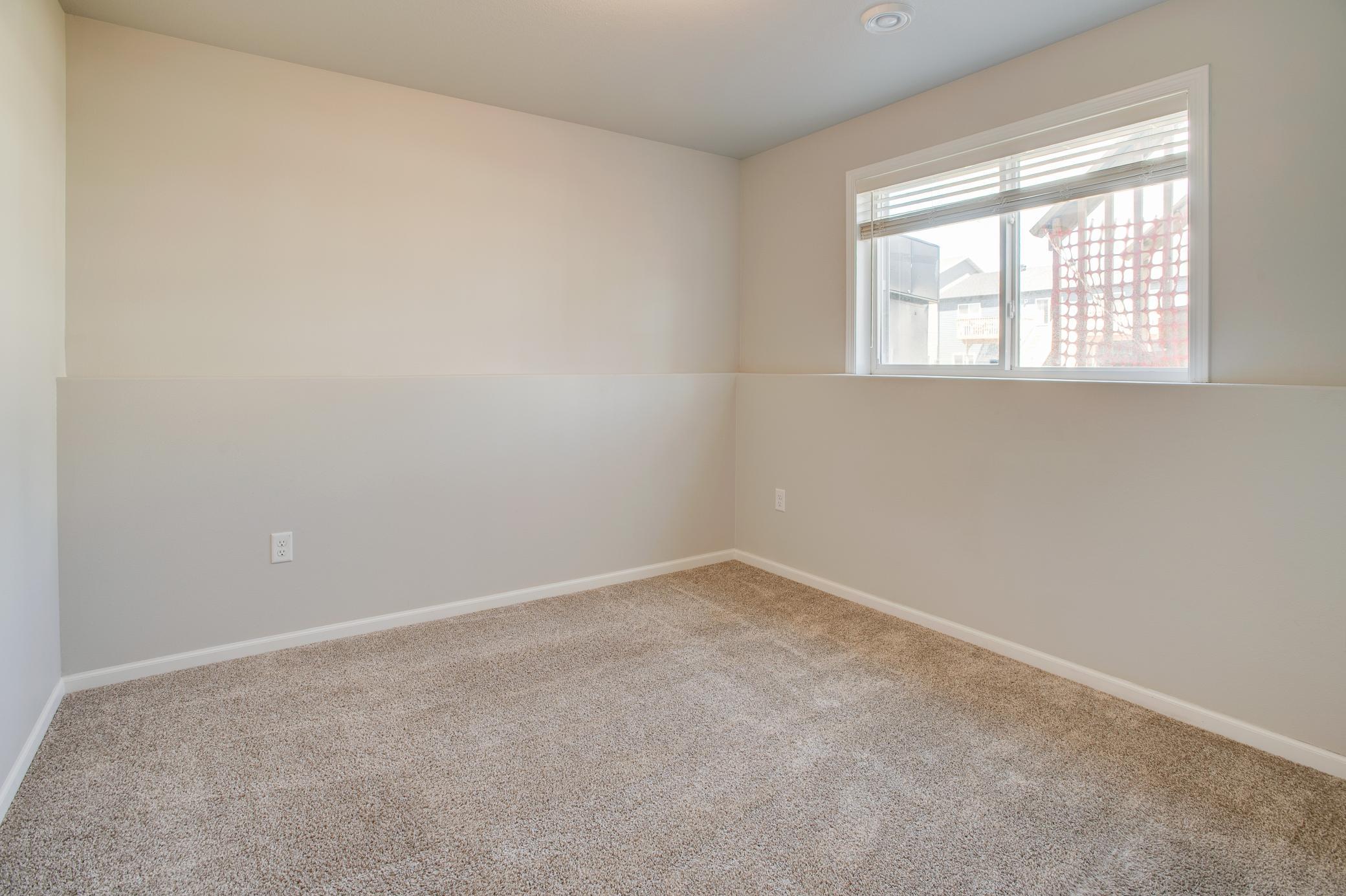 2023 twin home for sale at 1453 69th Avenue S in Fargo, ND — 3 bed, 2 bath (photo 27 of 35)