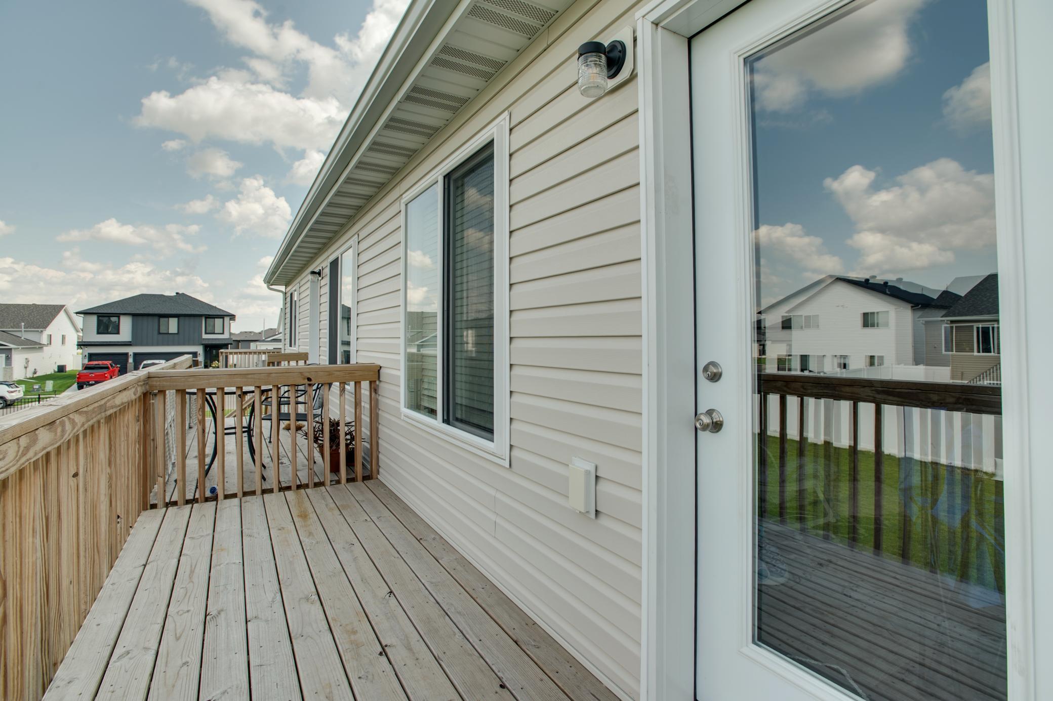 2023 twin home for sale at 1453 69th Avenue S in Fargo, ND — 3 bed, 2 bath (photo 31 of 35)