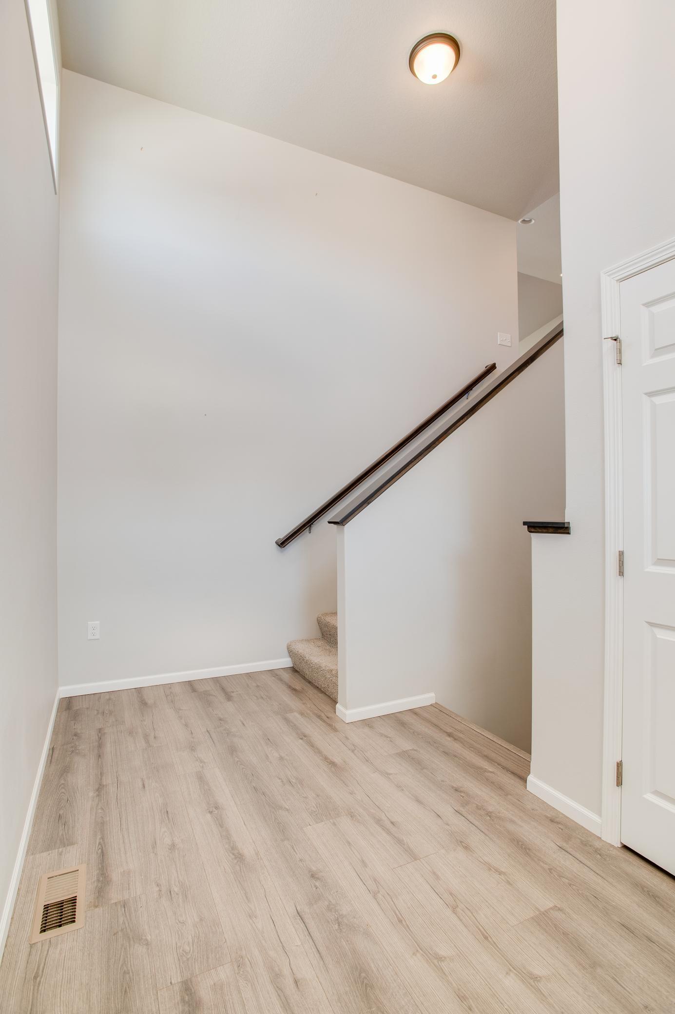 2023 twin home for sale at 1453 69th Avenue S in Fargo, ND — 3 bed, 2 bath (photo 6 of 35)
