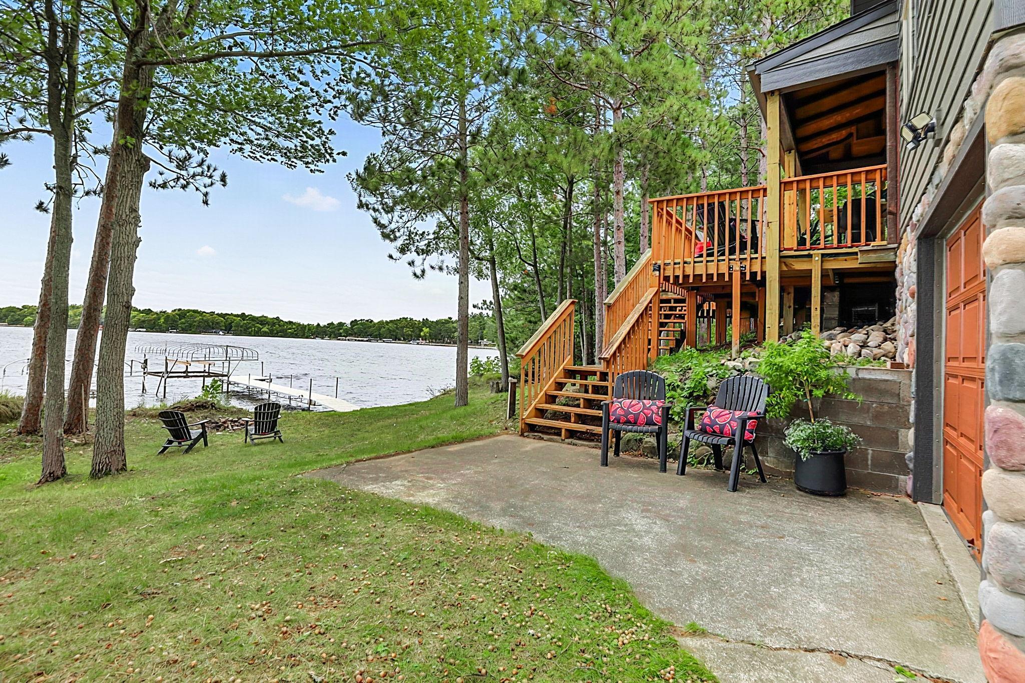 1985 single family home for sale at 23487 N Platte Lake Road in Hillman, MN — 3 bed, 2 bath (photo 4 of 45)