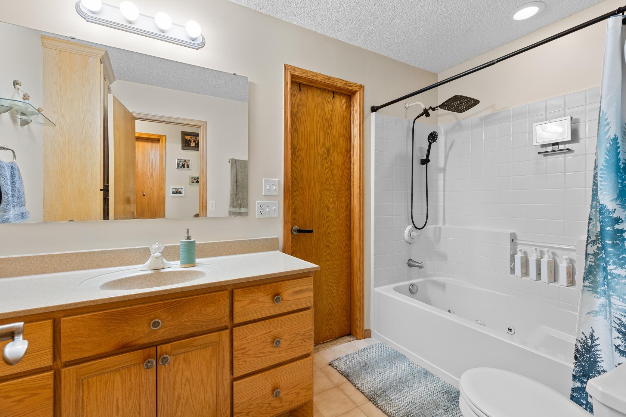 2001 single family home for sale at 10308 S Oaks Road in Brainerd, MN — 4 bed, 2 bath (photo 27 of 40)