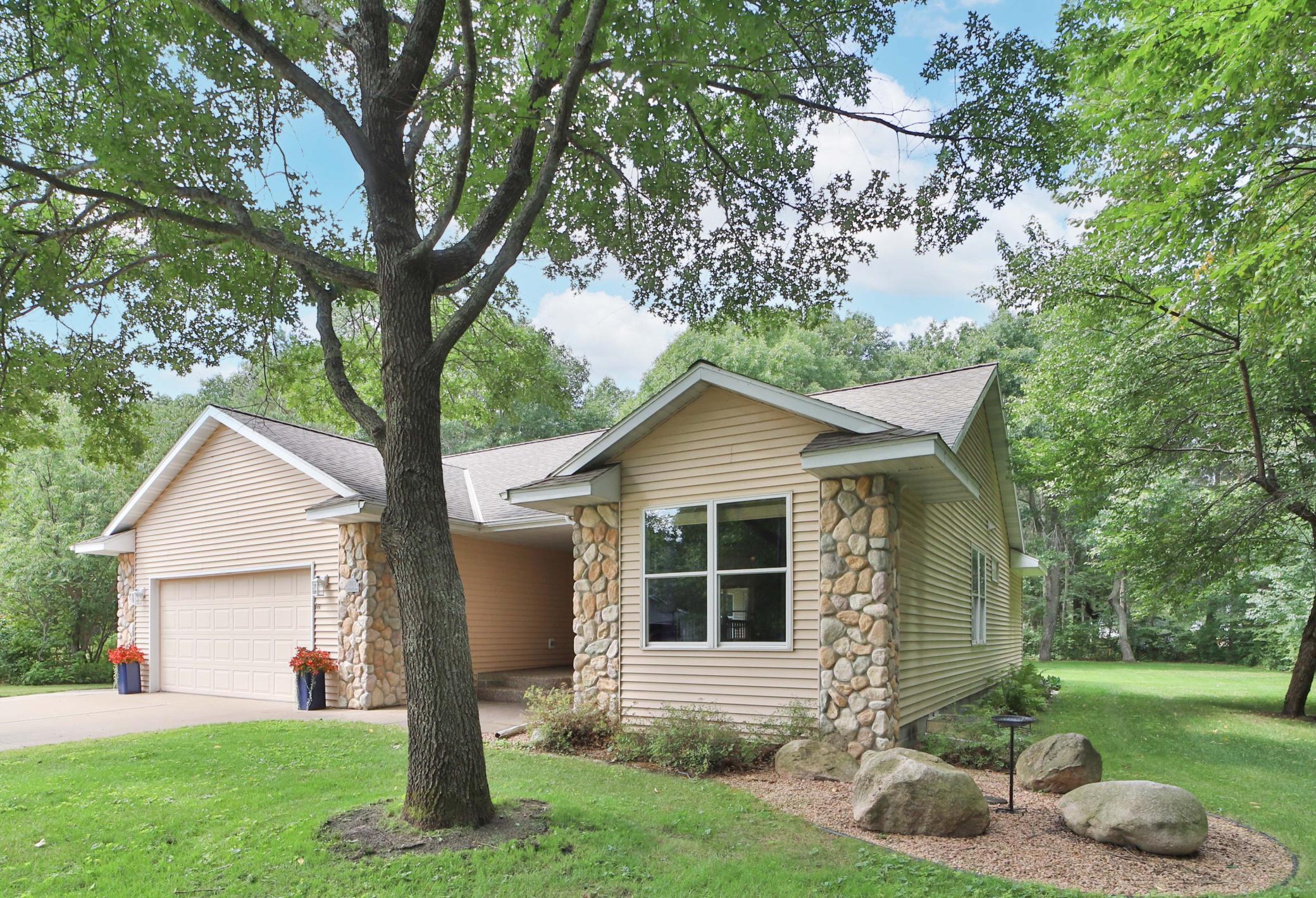 1997 single family home for sale at 12783 Lakewood Lane in Baxter, MN — 5 bed, 3 bath