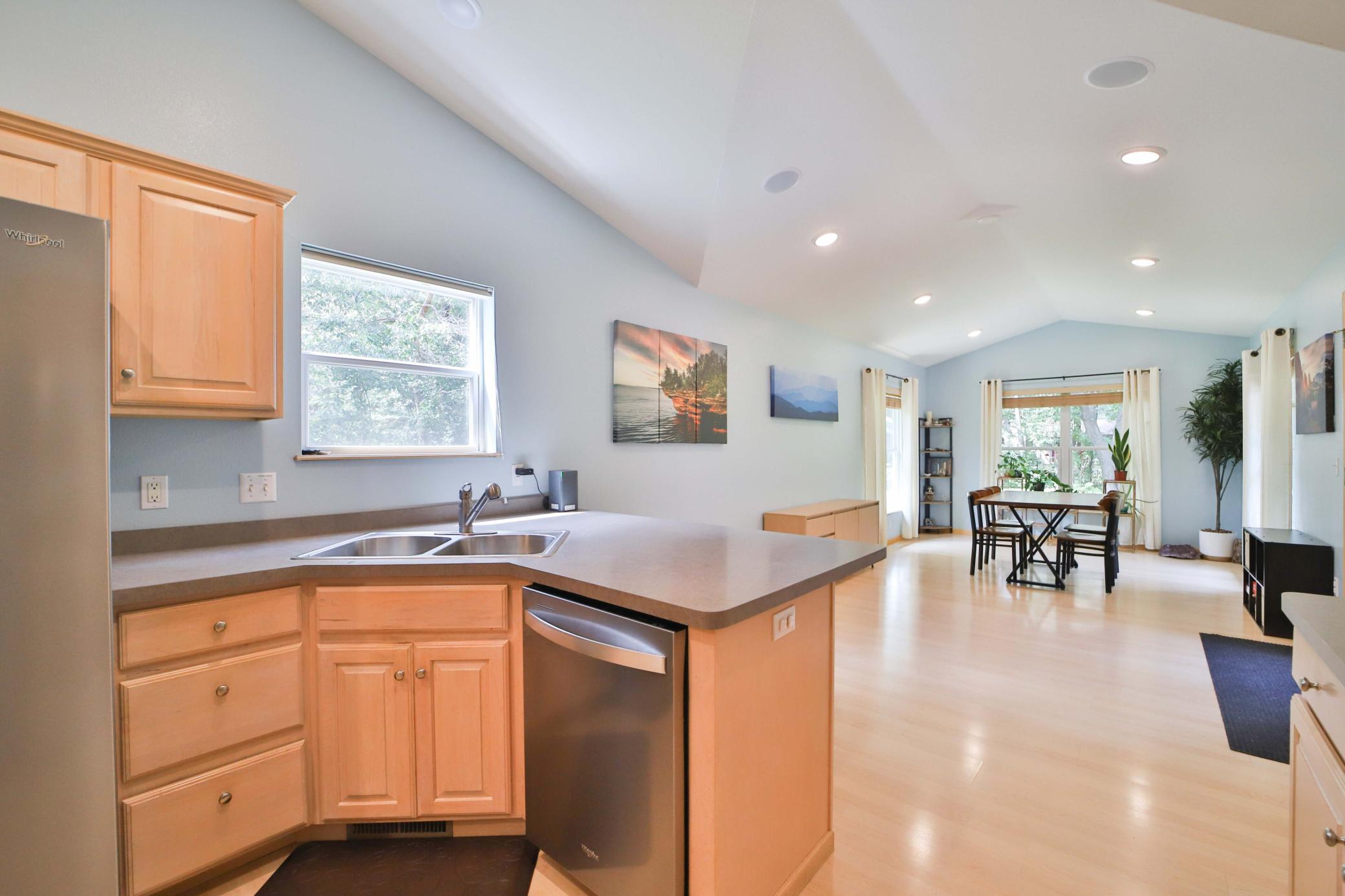 1997 single family home for sale at 12783 Lakewood Lane in Baxter, MN — 5 bed, 3 bath (photo 4 of 37)