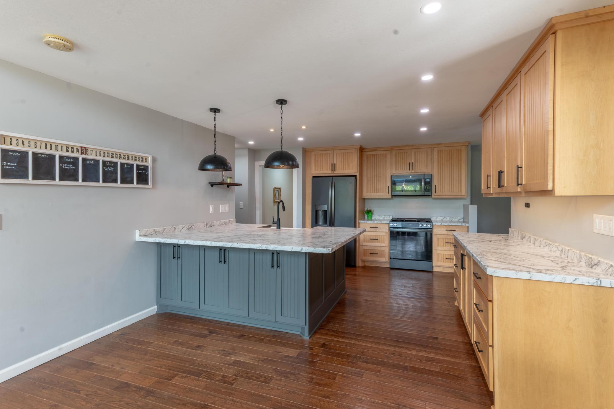 1976 single family home for sale at 36189 504th Street in Frazee, MN — 3 bed, 3 bath (photo 17 of 49)