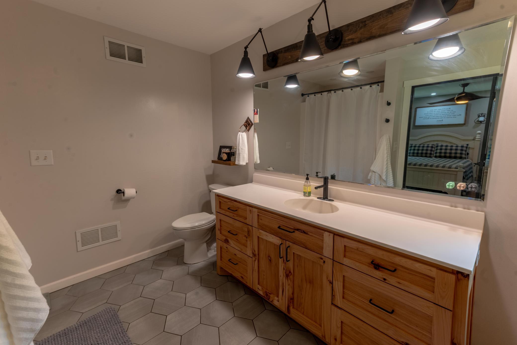 1976 single family home for sale at 36189 504th Street in Frazee, MN — 3 bed, 3 bath (photo 24 of 49)