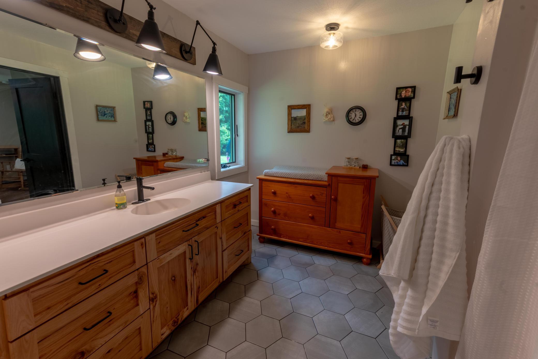 1976 single family home for sale at 36189 504th Street in Frazee, MN — 3 bed, 3 bath (photo 25 of 49)