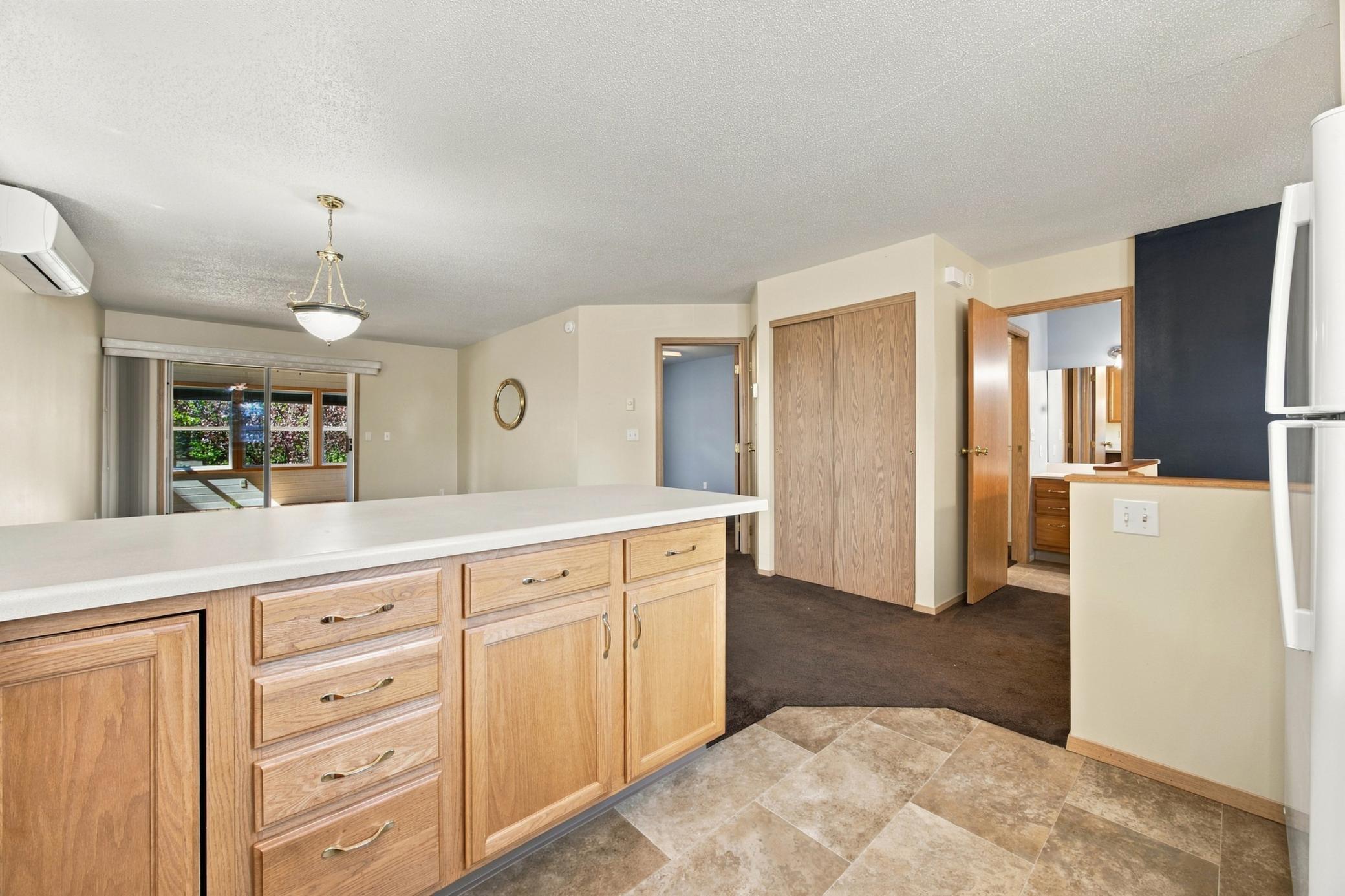 1998 townhouse for sale at 3539 31st Street S in Fargo, ND — 3 bed, 2 bath (photo 9 of 37)