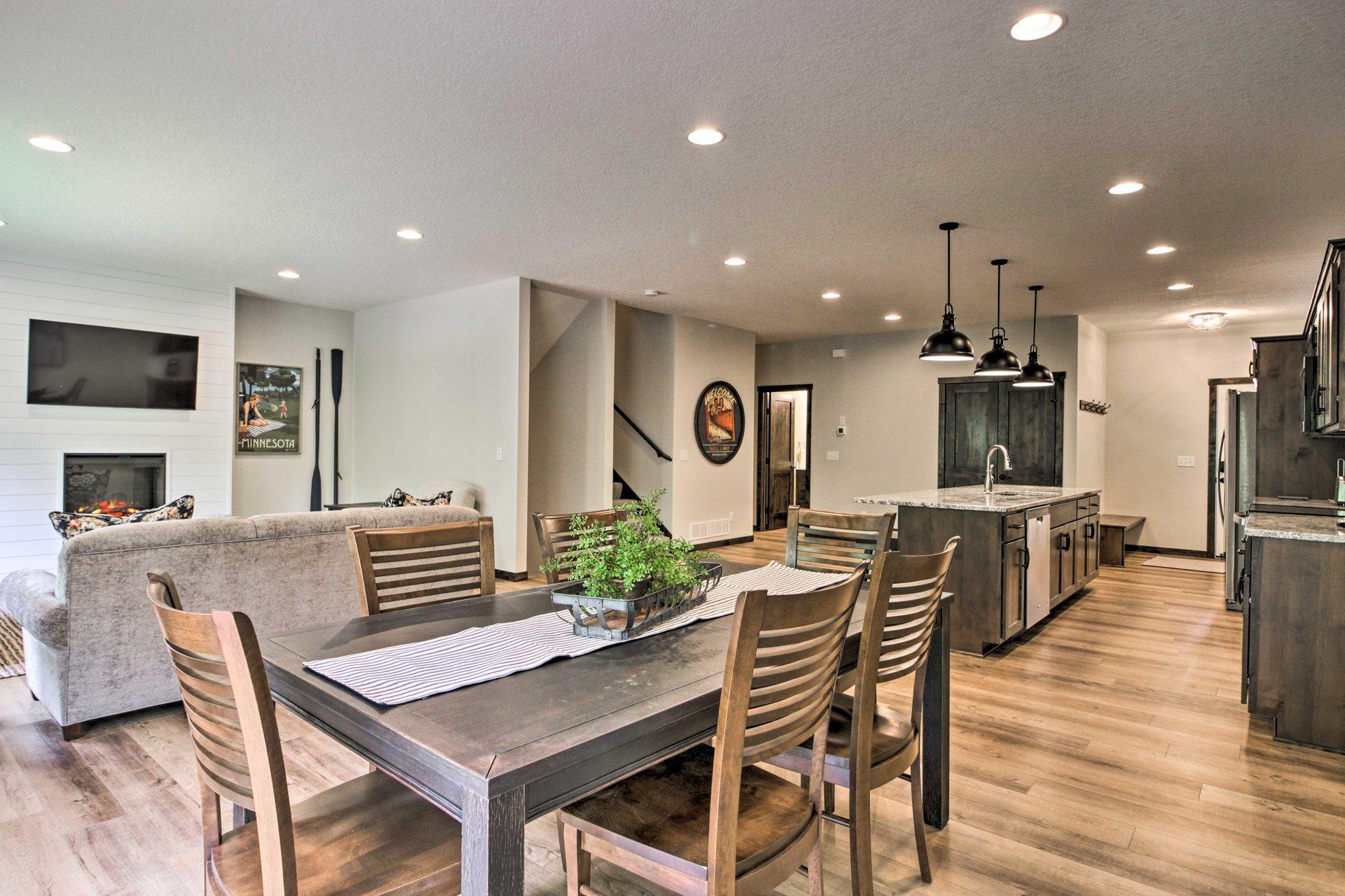 2021 townhouse for sale at 8066  #160 Lost Lake Road in Lake Shore, MN — 5 bed, 5 bath (photo 3 of 52)