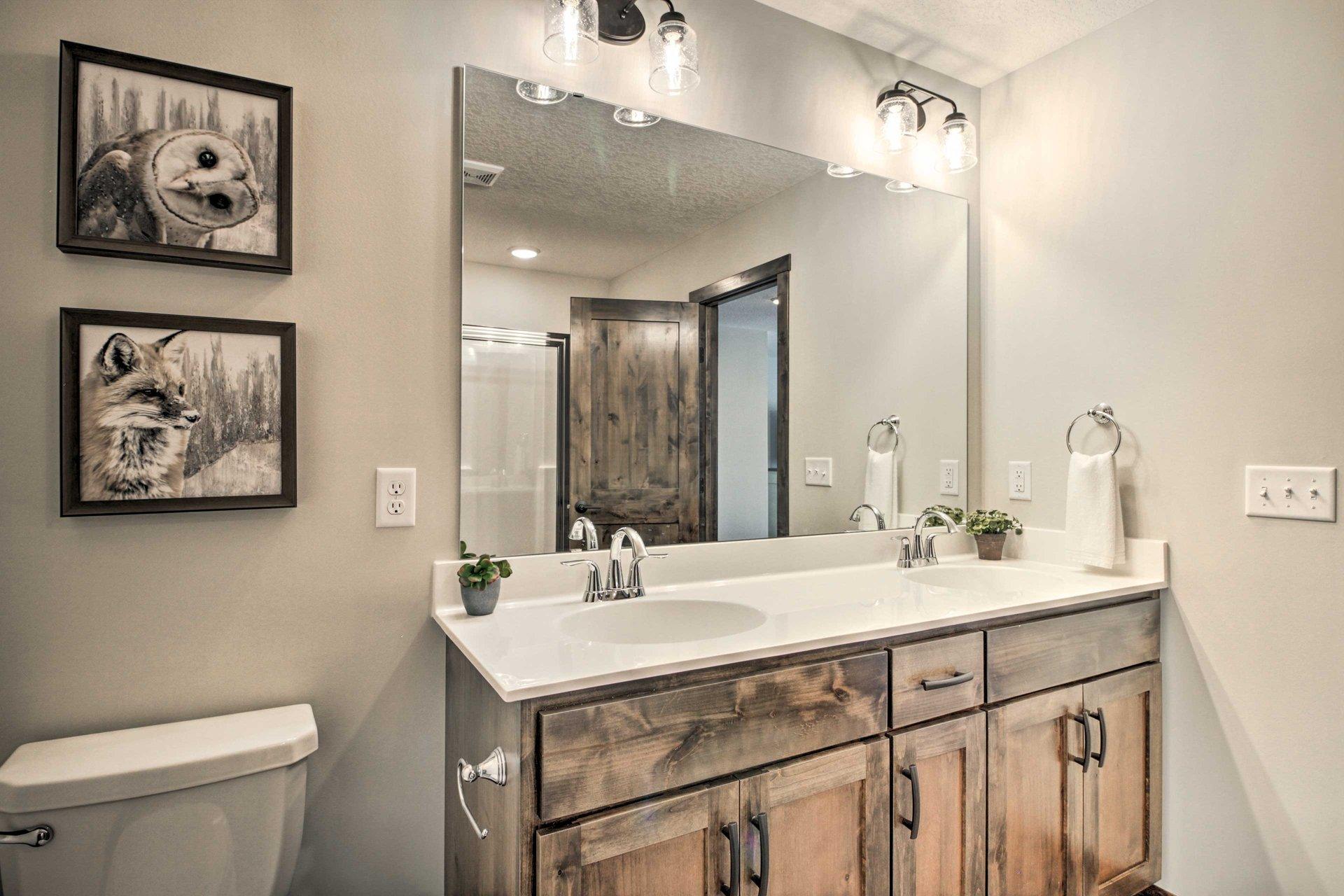 2021 townhouse for sale at 8066  #160 Lost Lake Road in Lake Shore, MN — 5 bed, 5 bath (photo 50 of 52)