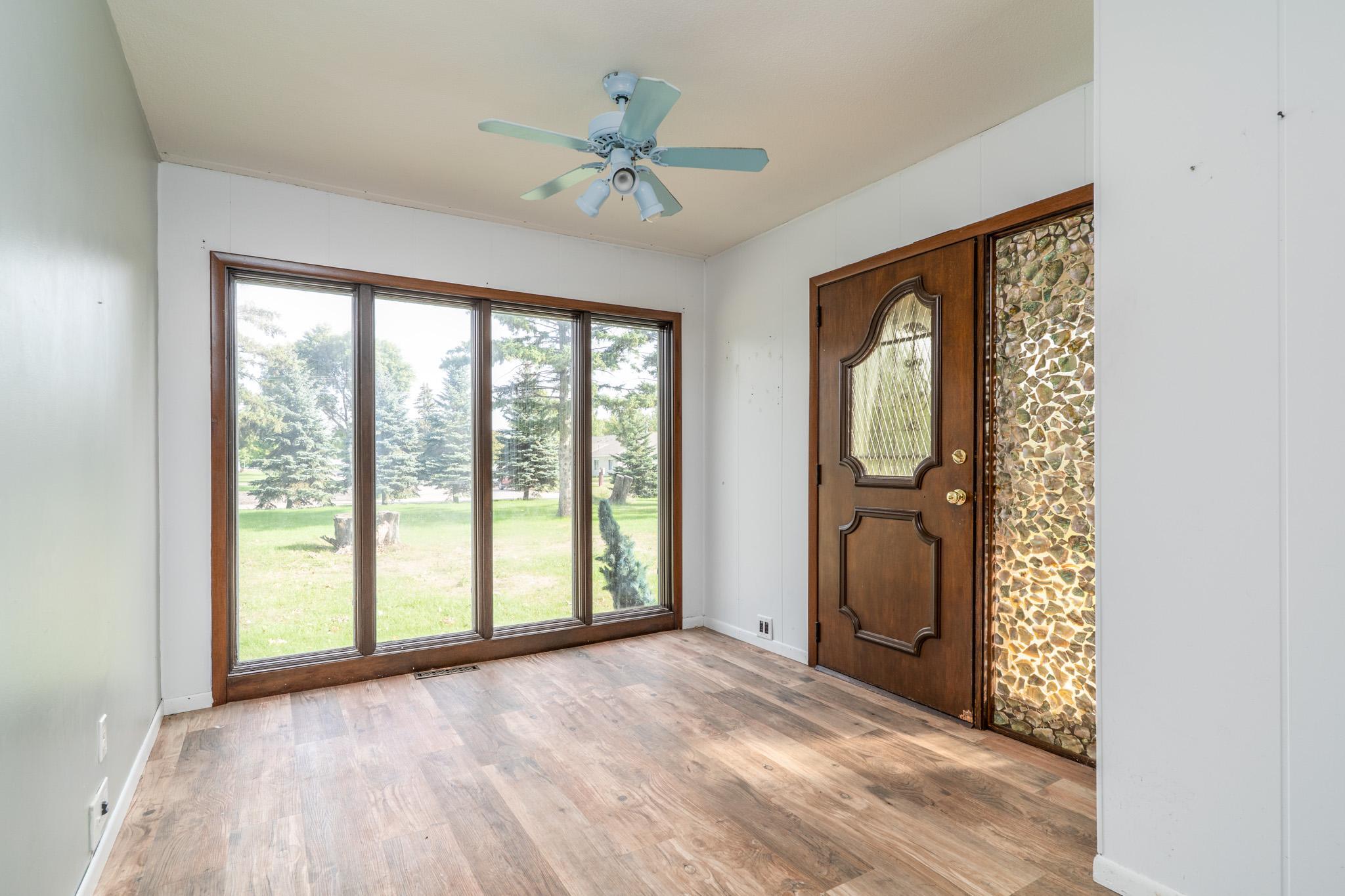 1938 single family home for sale at 707 Mckinley Street SE in Fertile, MN — 2 bed, 1 bath (photo 3 of 50)
