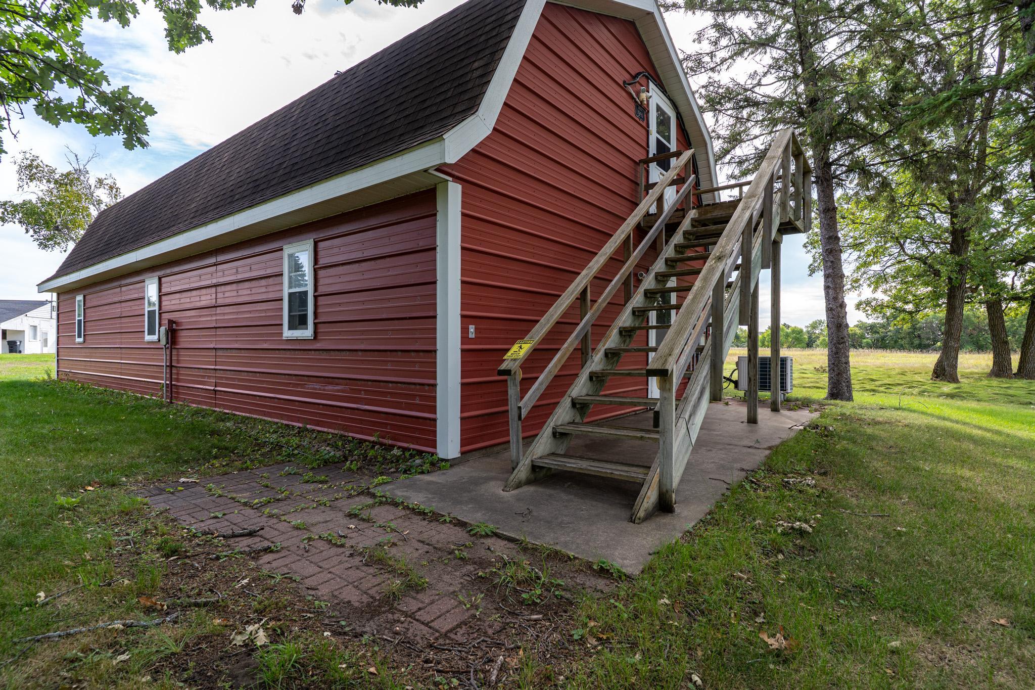 1938 single family home for sale at 707 Mckinley Street SE in Fertile, MN — 2 bed, 1 bath (photo 21 of 50)