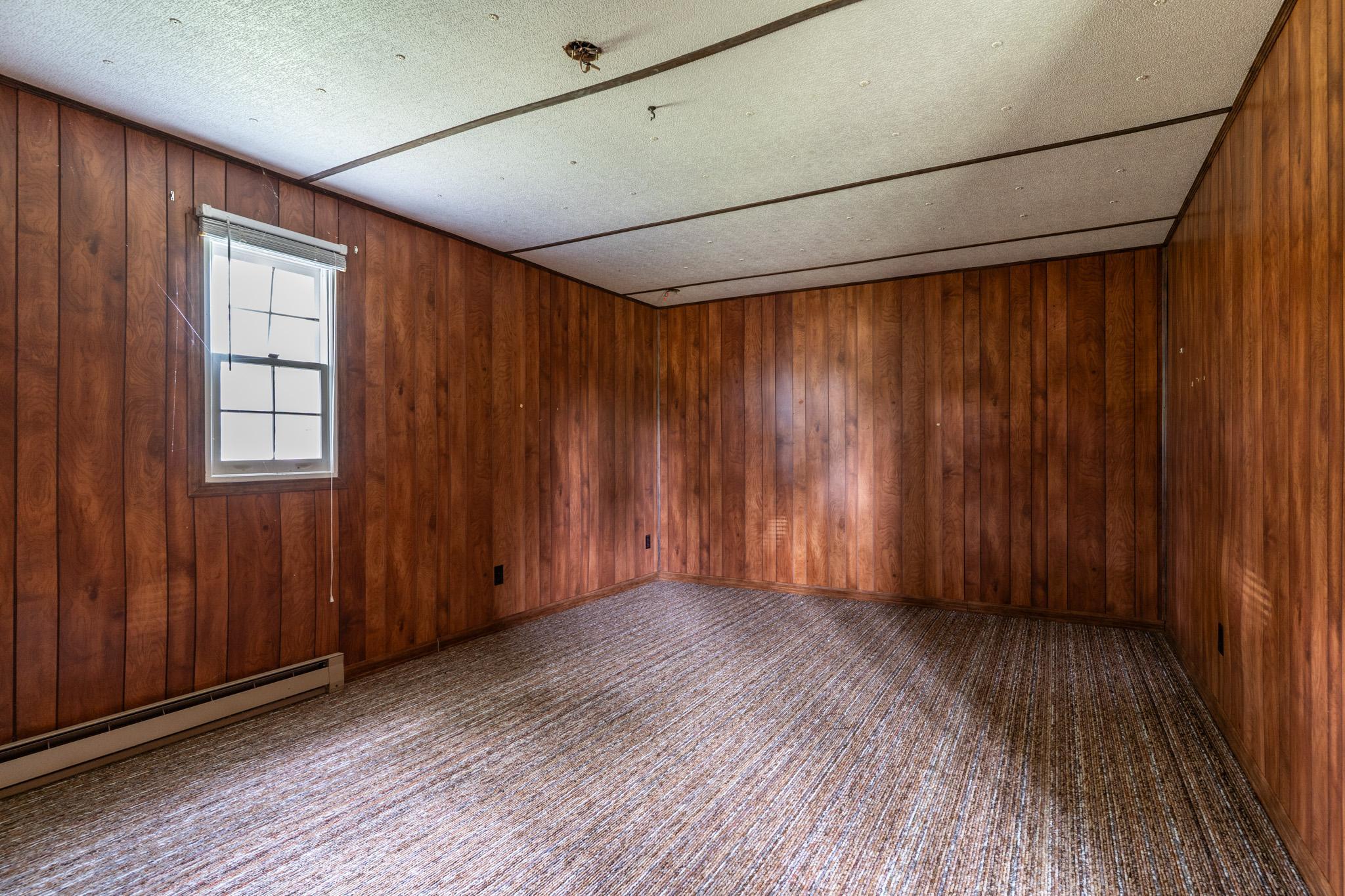 1938 single family home for sale at 707 Mckinley Street SE in Fertile, MN — 2 bed, 1 bath (photo 25 of 50)