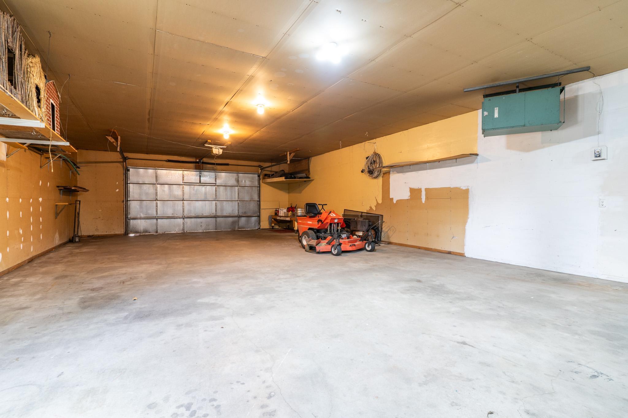 1938 single family home for sale at 707 Mckinley Street SE in Fertile, MN — 2 bed, 1 bath (photo 28 of 50)