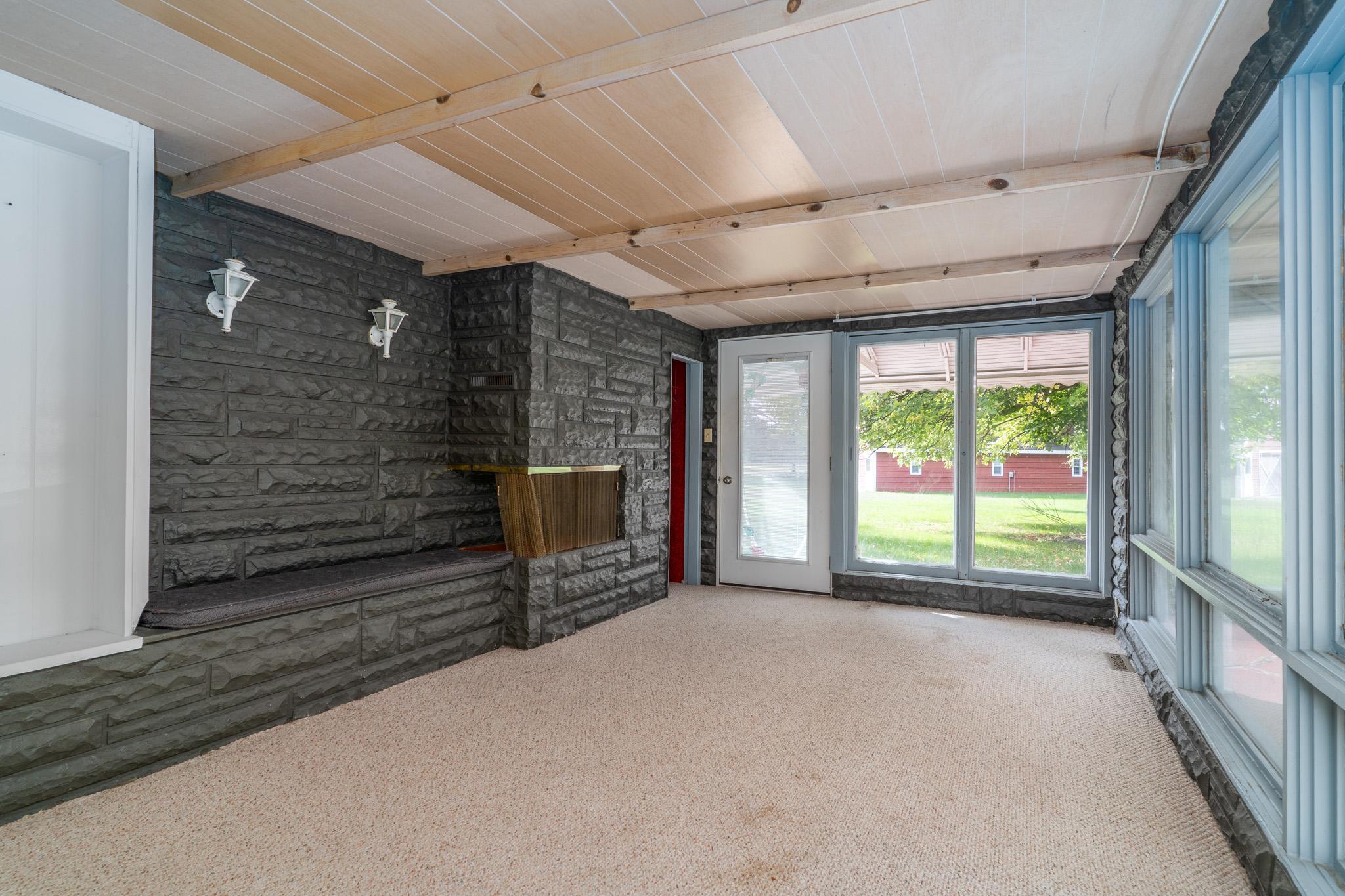 1938 single family home for sale at 707 Mckinley Street SE in Fertile, MN — 2 bed, 1 bath (photo 8 of 50)