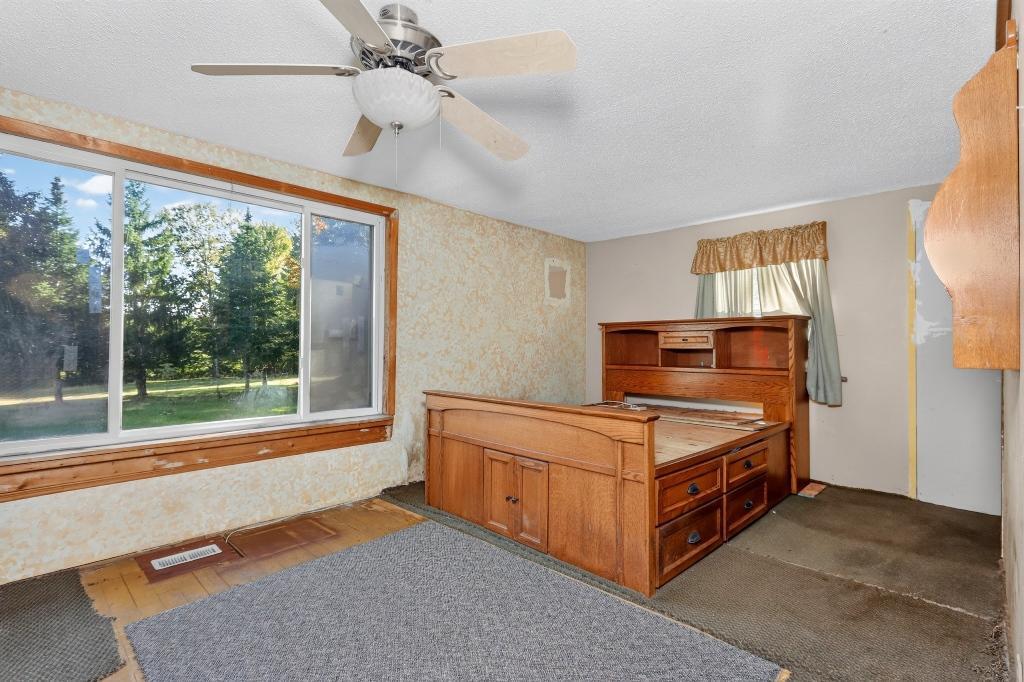 1948 single family home for sale at 35455 Freestone Road in Grand Rapids, MN — 4 bed, 1 bath (photo 15 of 61)