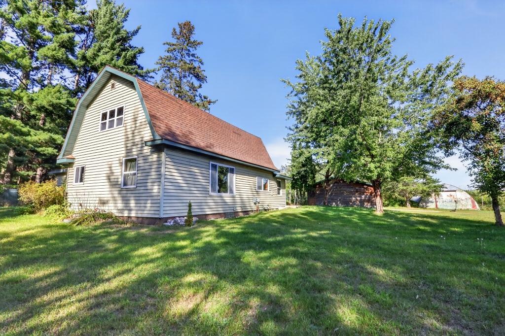 1948 single family home for sale at 35455 Freestone Road in Grand Rapids, MN — 4 bed, 1 bath (photo 53 of 61)