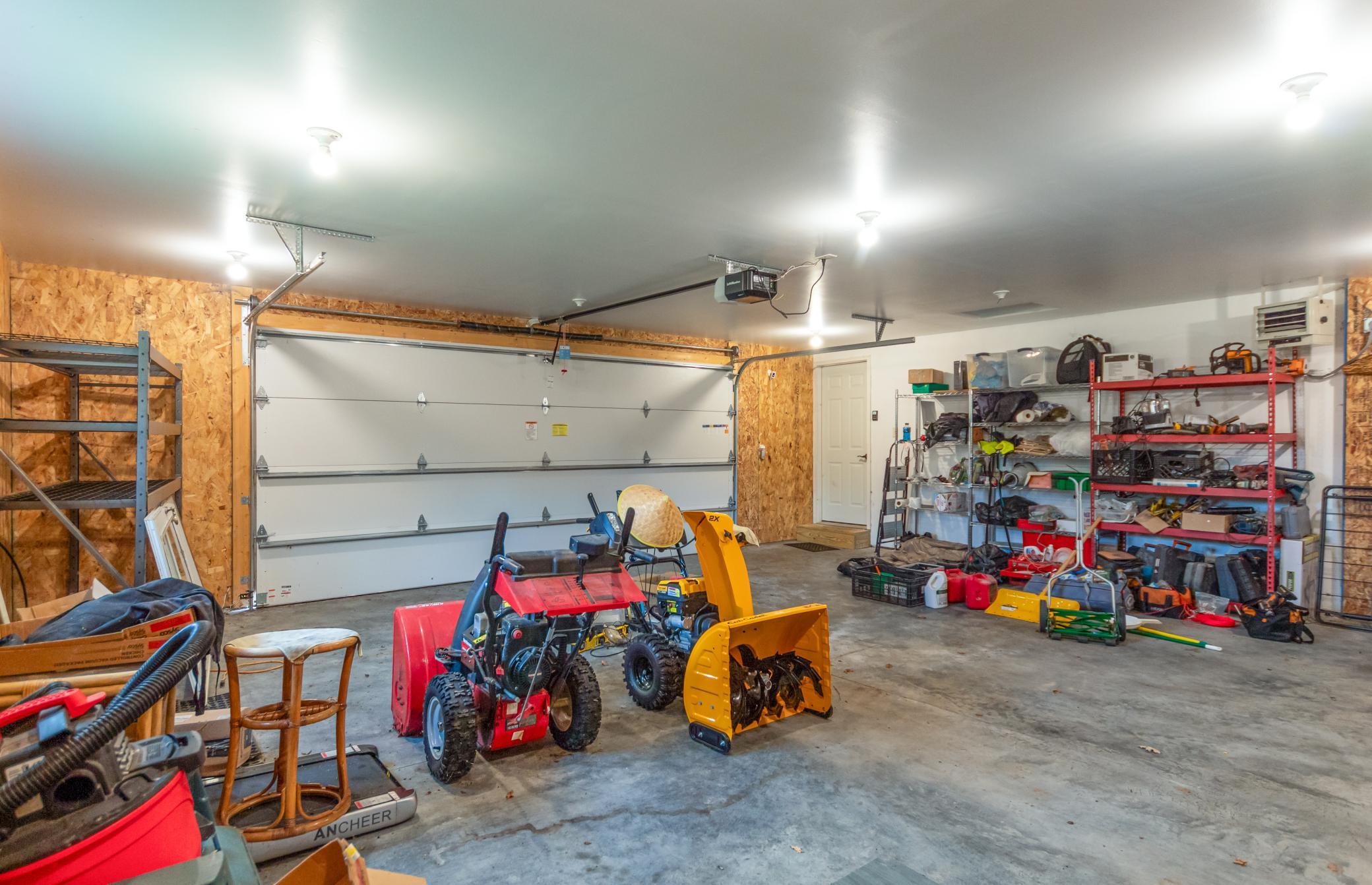 1952 single family home for sale at 2233 Great Divide Road NW in Puposky, MN — 3 bed, 2 bath (photo 23 of 60)