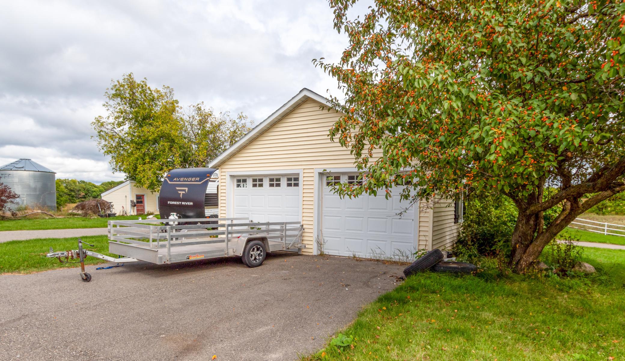 1952 single family home for sale at 2233 Great Divide Road NW in Puposky, MN — 3 bed, 2 bath (photo 25 of 60)