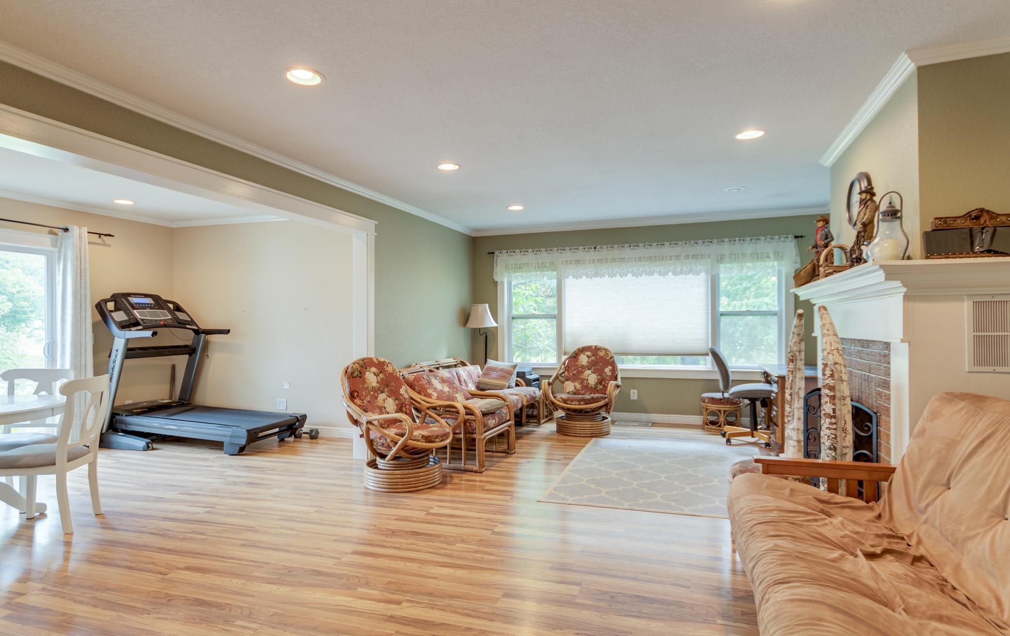 1952 single family home for sale at 2233 Great Divide Road NW in Puposky, MN — 3 bed, 2 bath (photo 8 of 60)