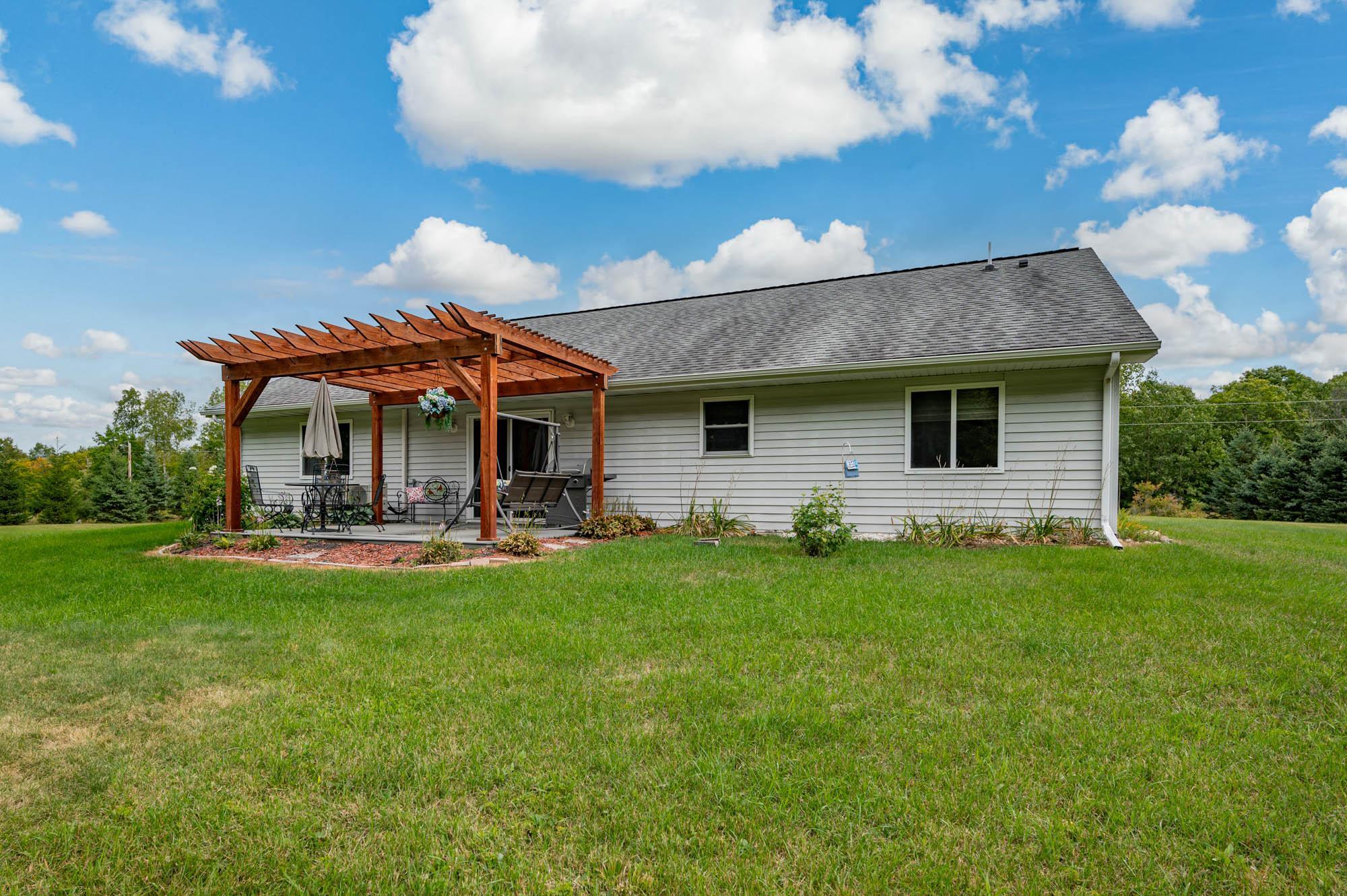 2007 single family home for sale at 16559 County Road 455 in Grand Rapids, MN — 3 bed, 2 bath (photo 2 of 44)