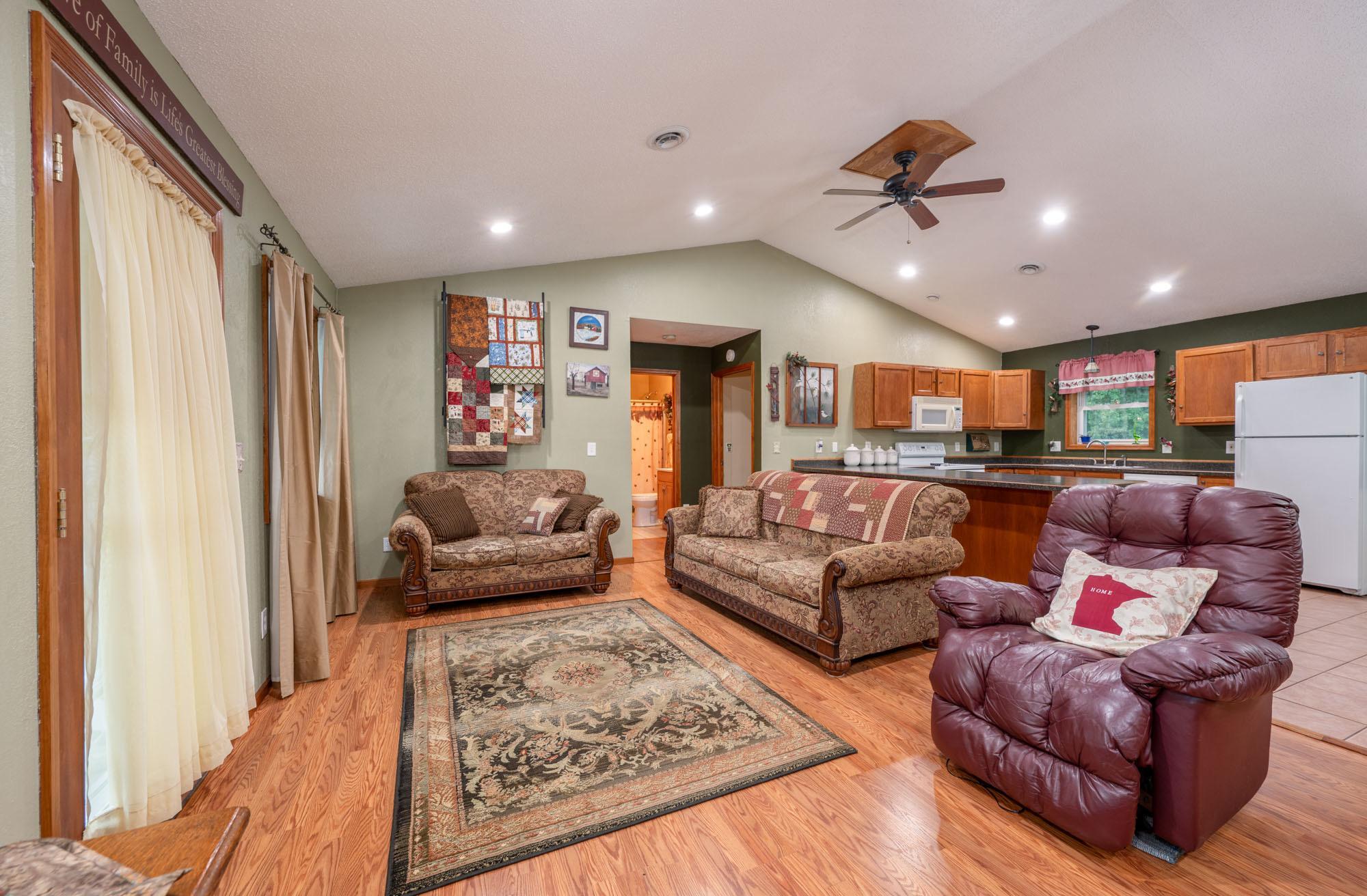 2007 single family home for sale at 16559 County Road 455 in Grand Rapids, MN — 3 bed, 2 bath (photo 11 of 44)
