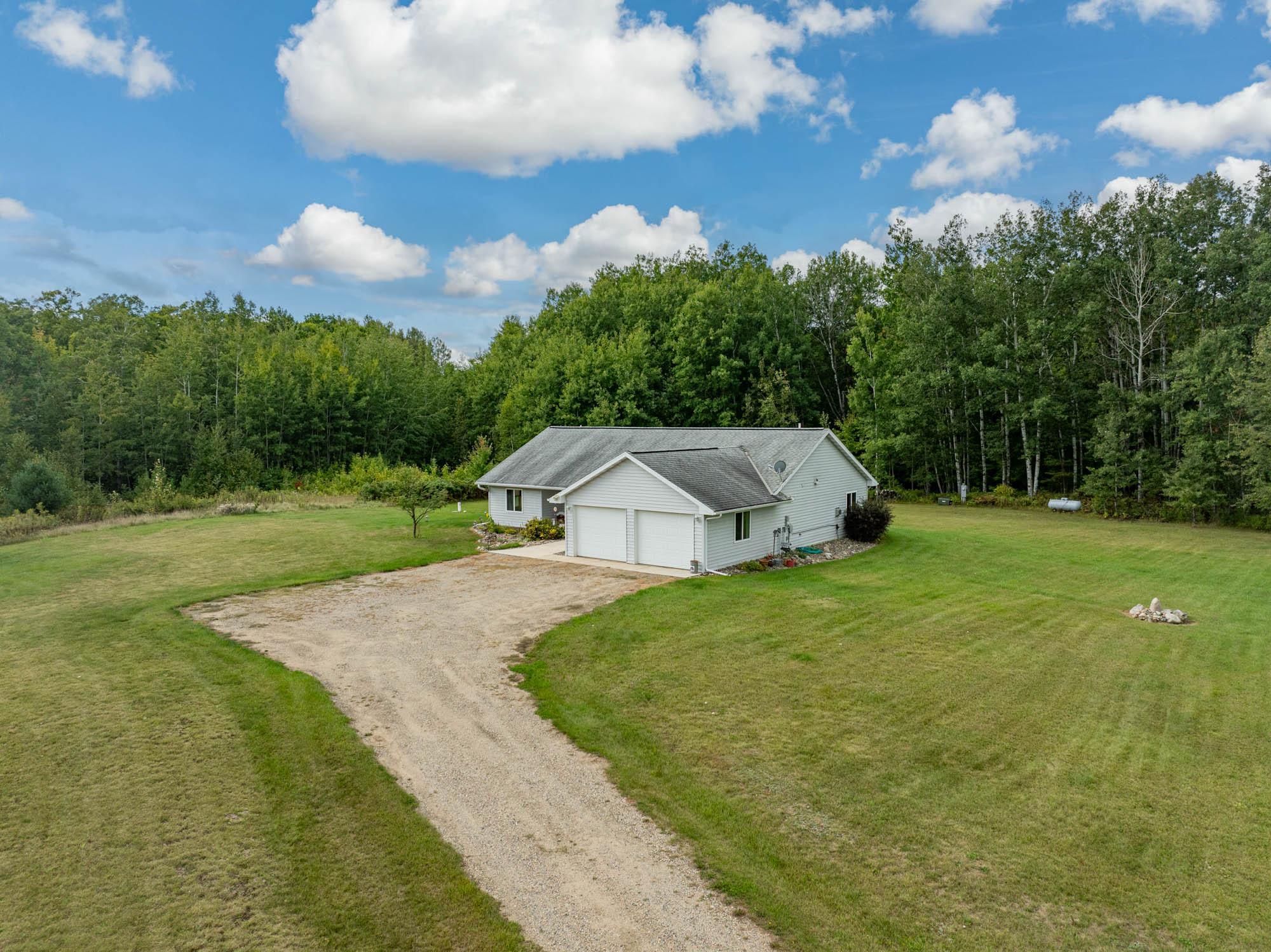2007 single family home for sale at 16559 County Road 455 in Grand Rapids, MN — 3 bed, 2 bath (photo 26 of 44)