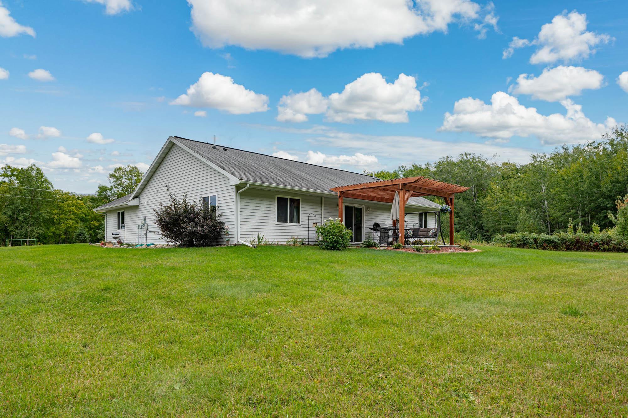 2007 single family home for sale at 16559 County Road 455 in Grand Rapids, MN — 3 bed, 2 bath (photo 32 of 44)