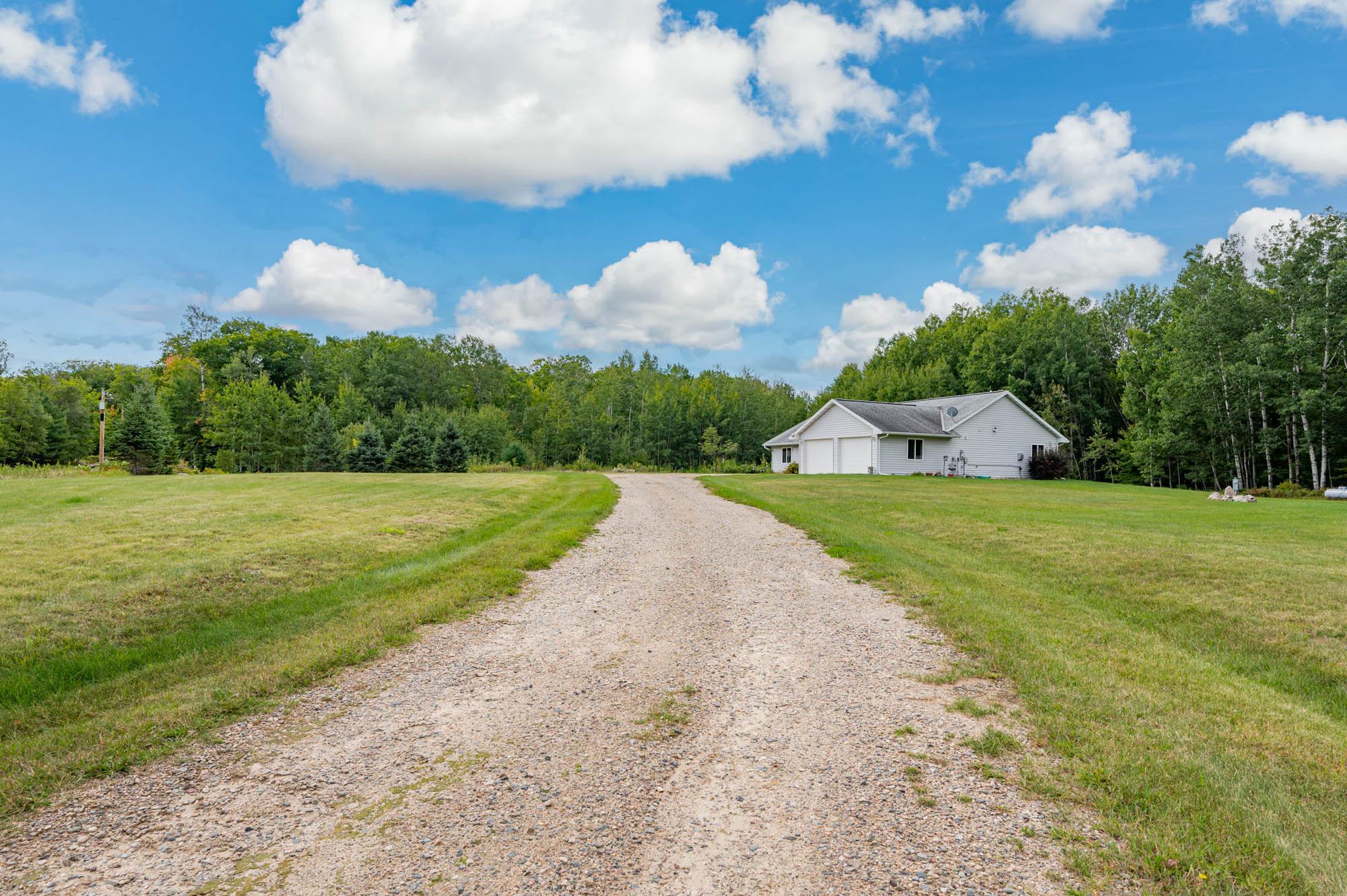2007 single family home for sale at 16559 County Road 455 in Grand Rapids, MN — 3 bed, 2 bath (photo 35 of 44)