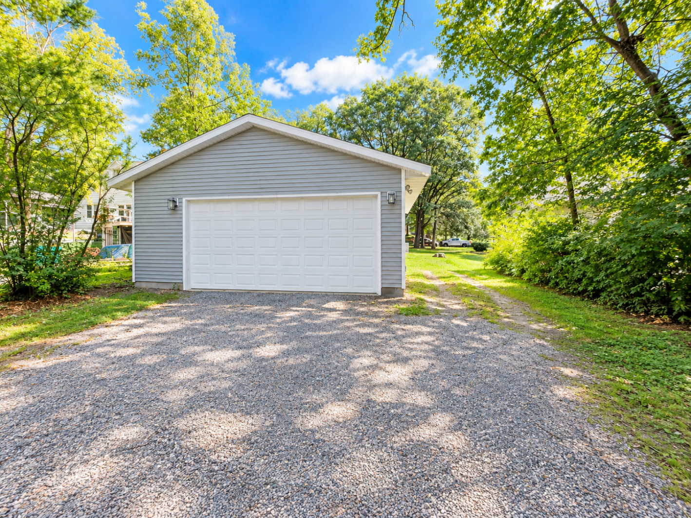 1910 single family home for sale at 609 NE 5th Avenue in Grand Rapids, MN — 1 bed, 1 bath (photo 2 of 23)